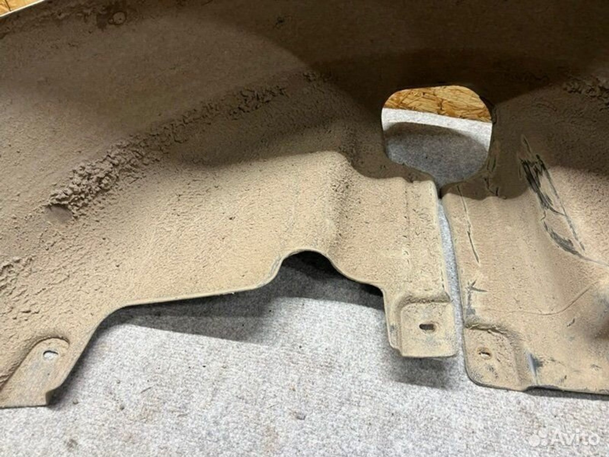 Подкрылок задний левый Volkswagen Polo CFN 2012, 1000 рублей, Семиозерка