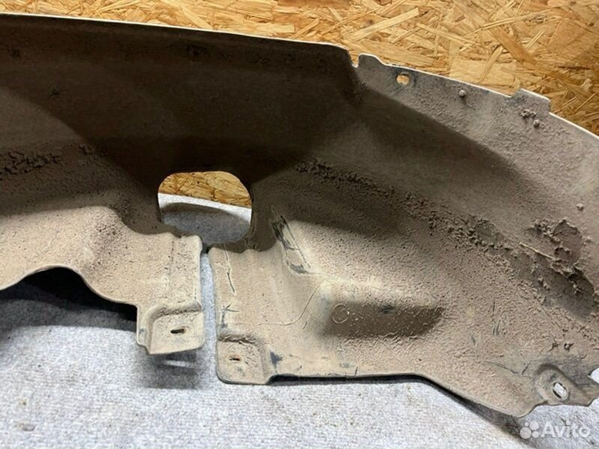 Подкрылок задний левый Volkswagen Polo CFN 2012, 1000 рублей, Семиозерка