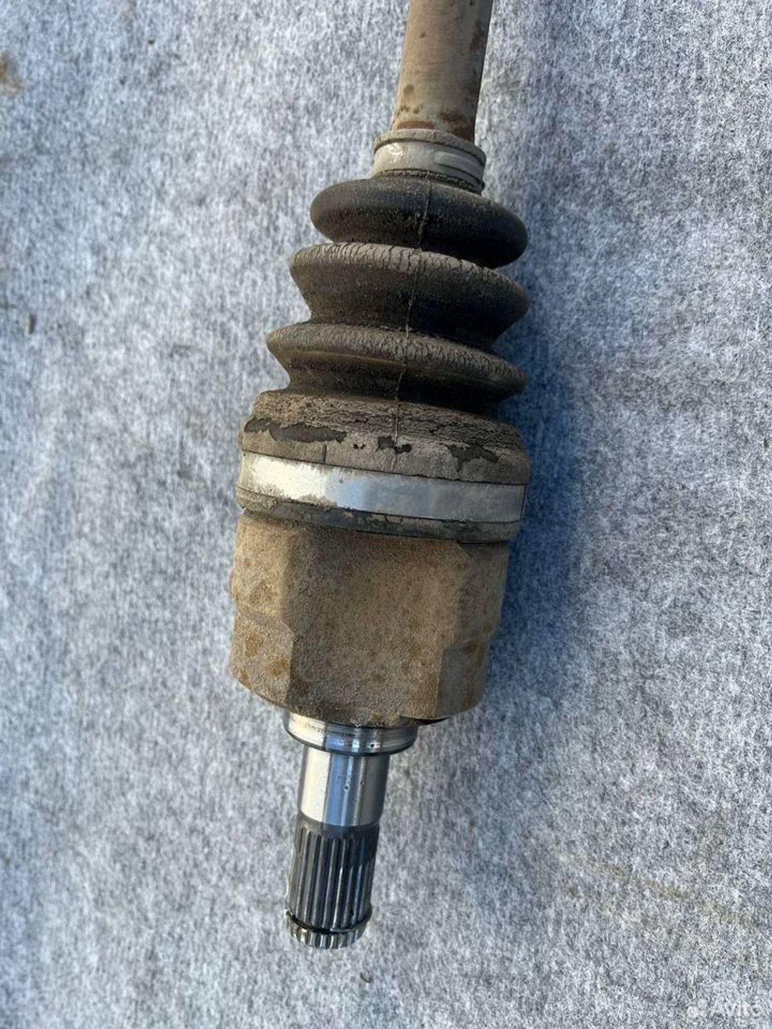 Привод передний левый Solaris 1.4 AT, 7000 рублей, Семиозерка