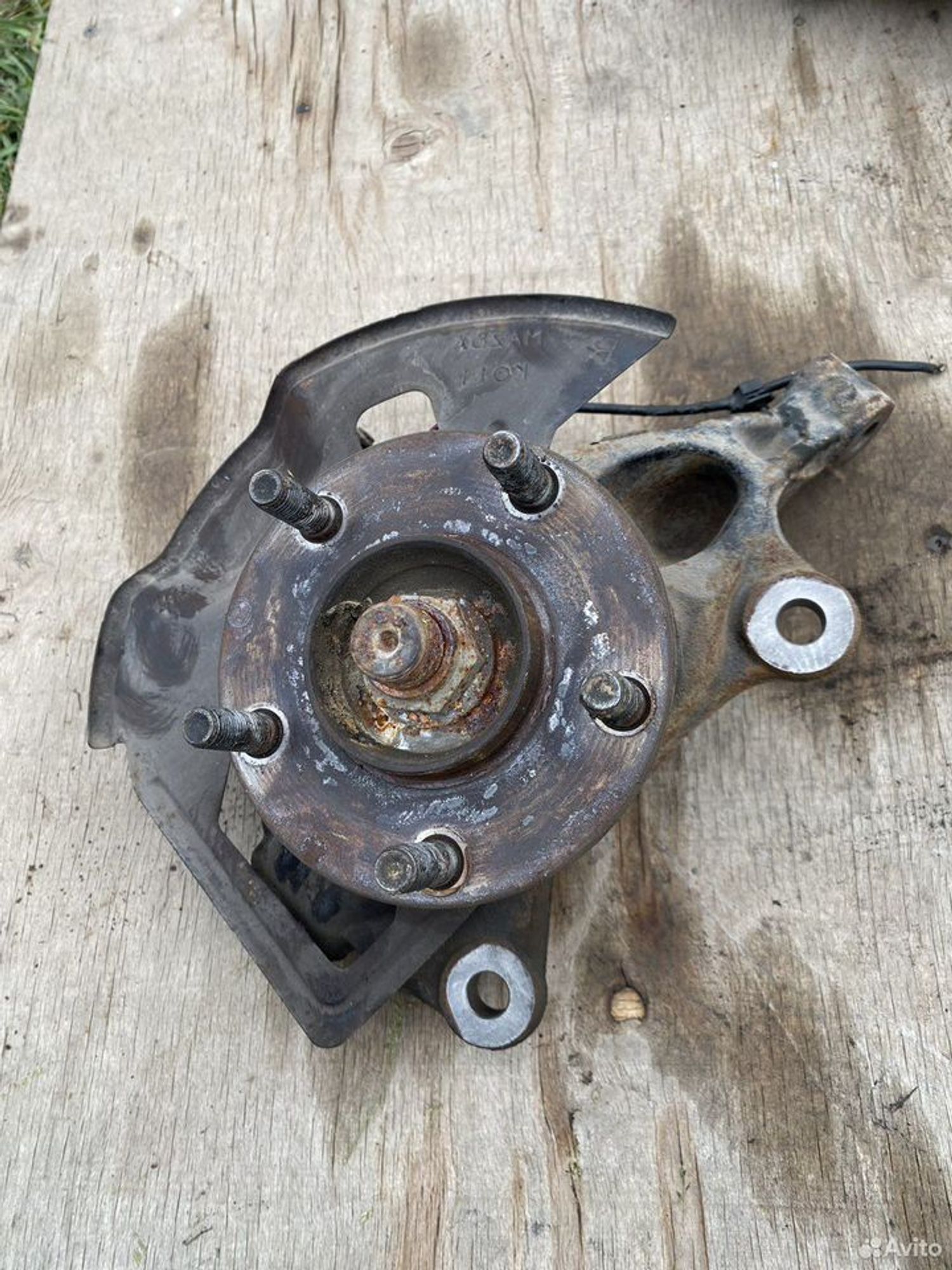 Ступица передняя правая мазда 3 bm, 2900 рублей, Семиозерка