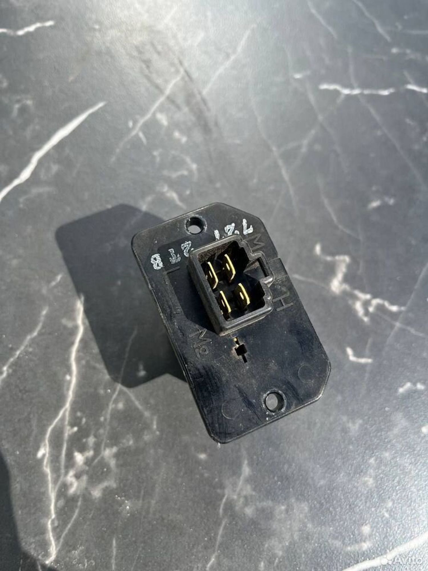 Резистор печки Mitsubishi Pajero 2, 1000 рублей, Семиозерка