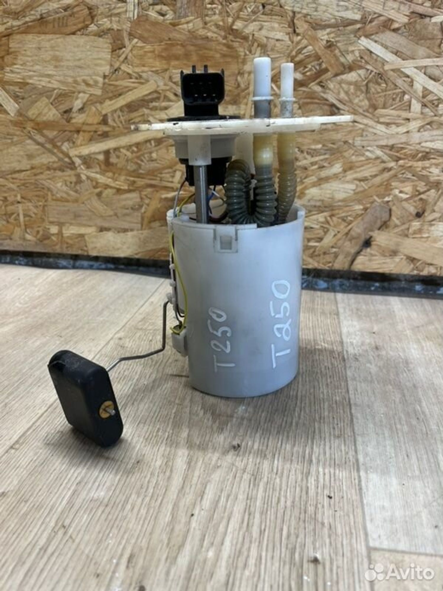 Топливный насос Chevrolet Aveo T250 F14D3 2006, 2500 рублей, Семиозерка