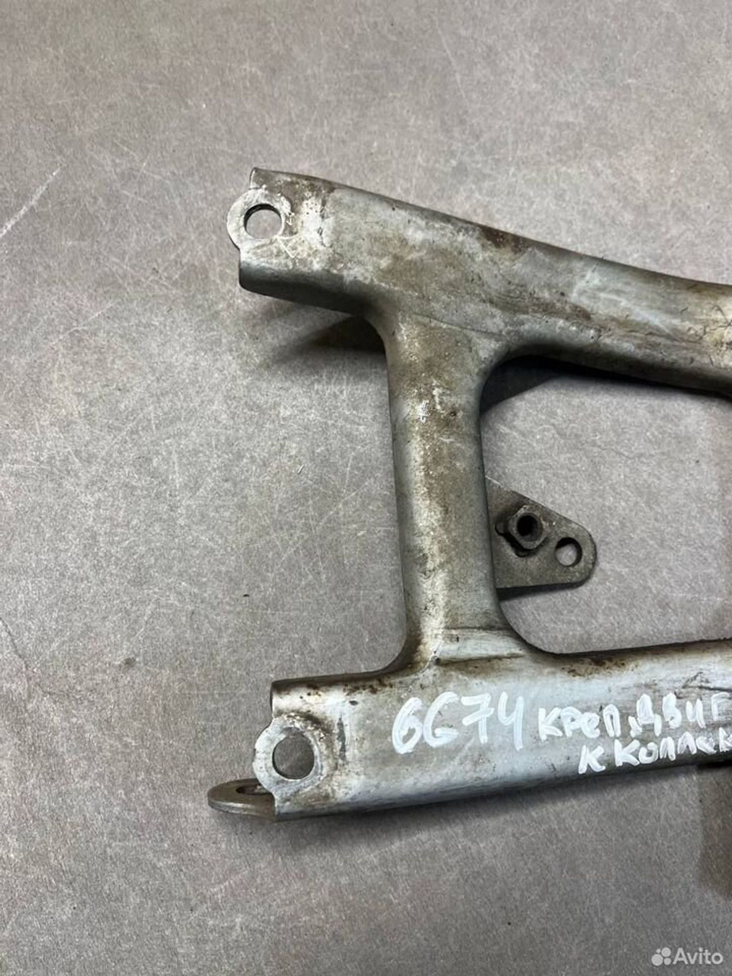 Крепление двигателя Mitsubishi Pajero 2, 1000 рублей, Семиозерка