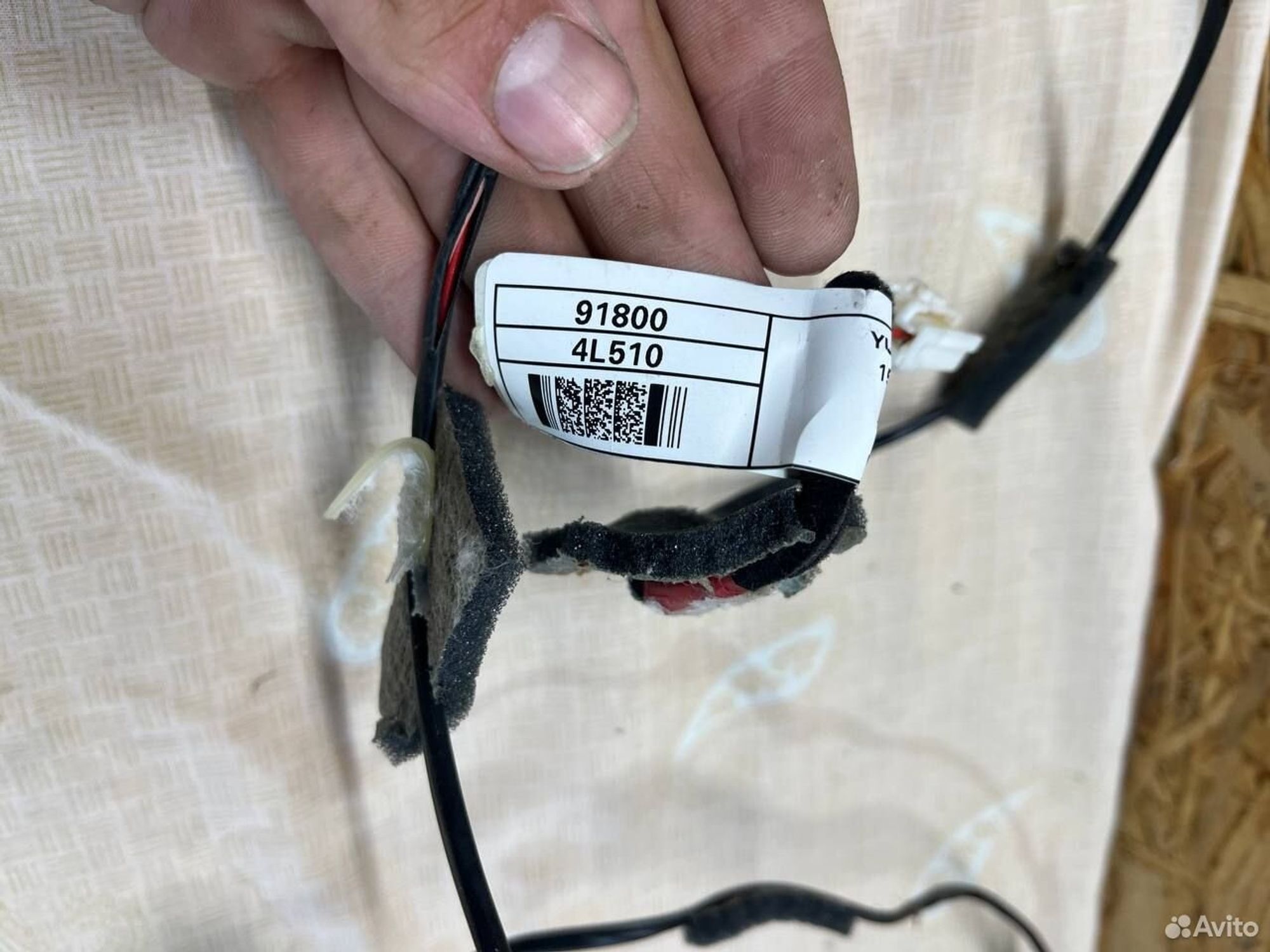 Проводка потолка Hyundai Solaris 1, 1000 рублей, Семиозерка