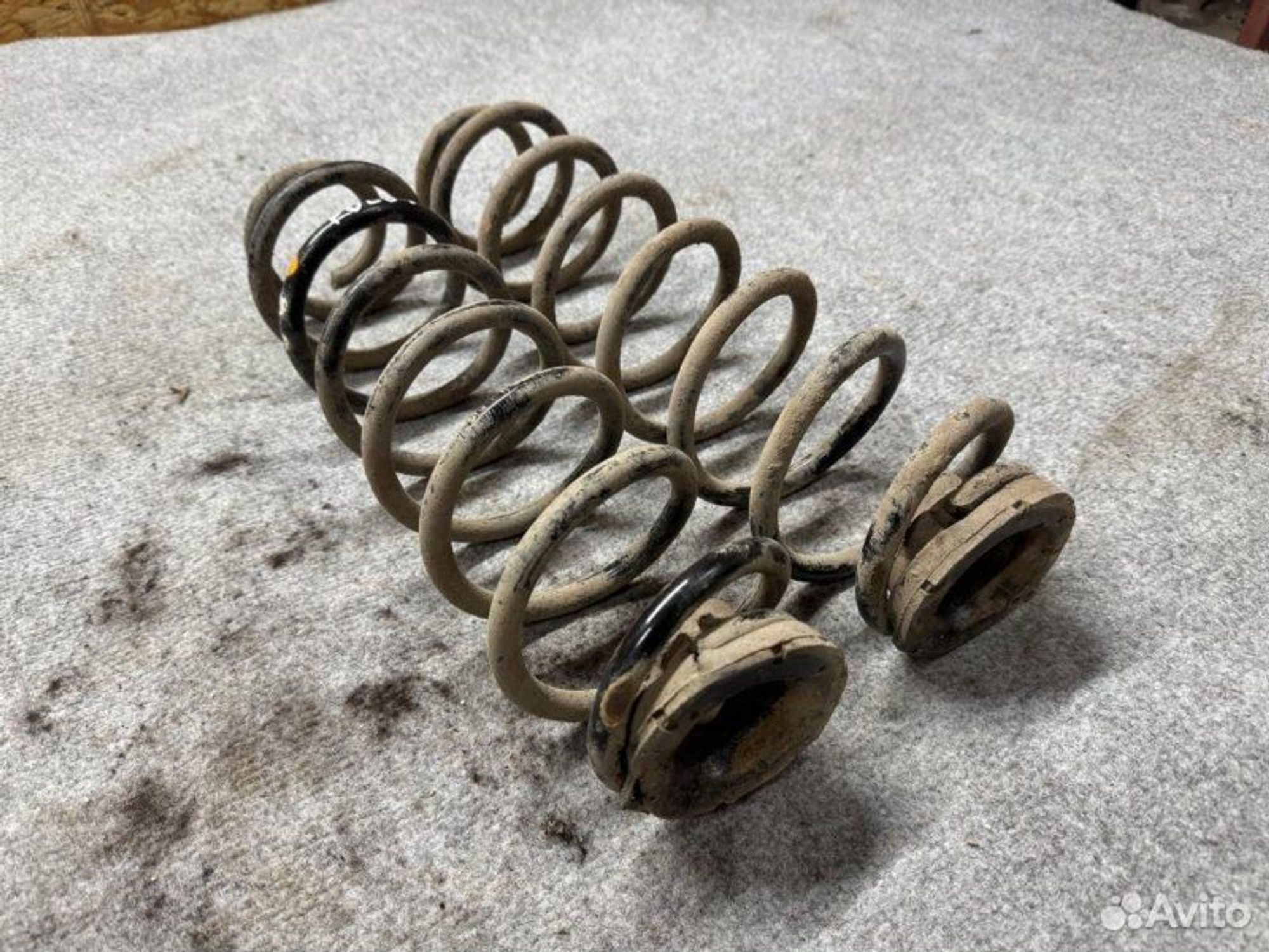 Пружина подвески задняя Volkswagen Polo CFN 2012, 2100 рублей, Семиозерка