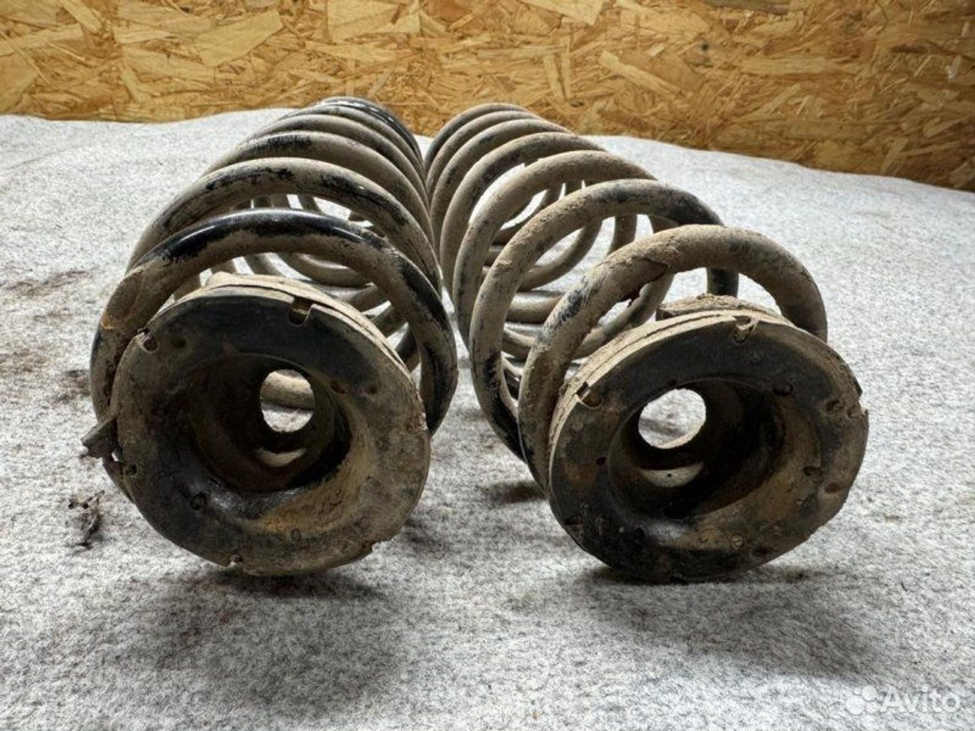 Пружина подвески задняя Volkswagen Polo CFN 2012, 2100 рублей, Семиозерка