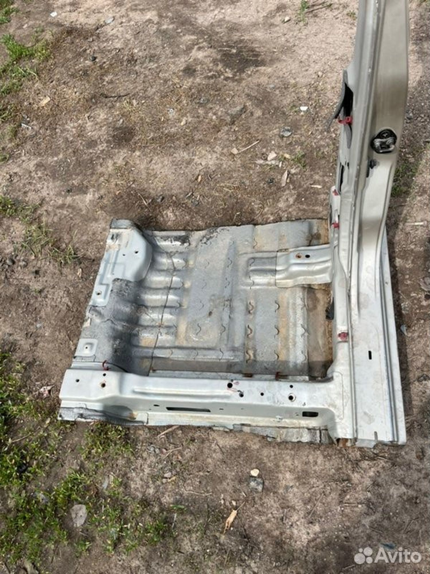 Центральная стойка кузова левая Hyundai Accent, 2000 рублей, Семиозерка