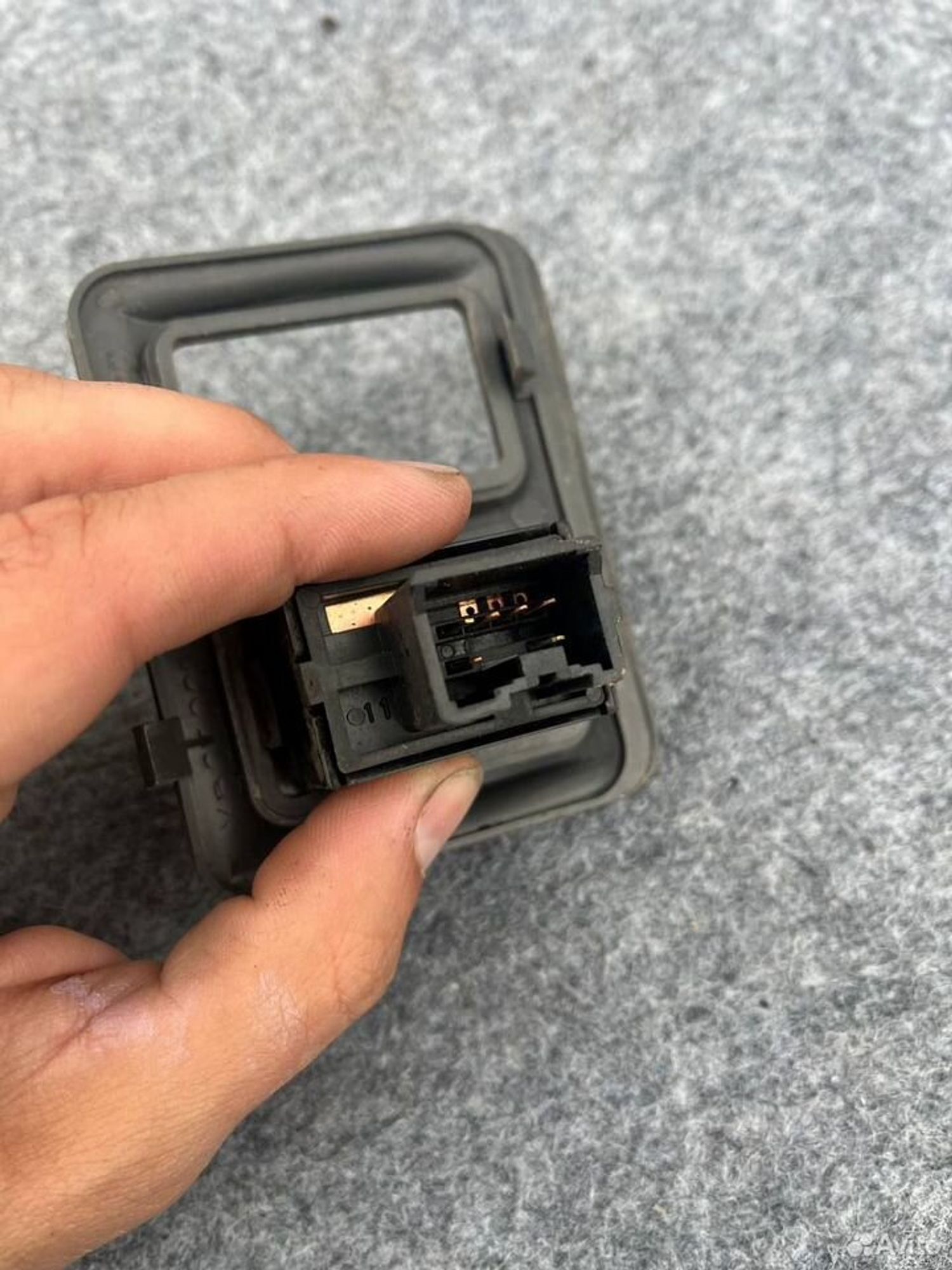 Кнопка режима подвески Mitsubishi Pajero 2, 1000 рублей, Семиозерка