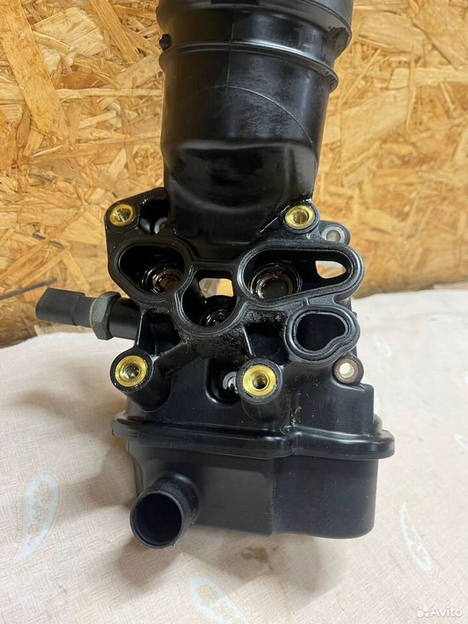 Корпус маслоохладителя Audi / Volkswagen, 4100 рублей, Семиозерка