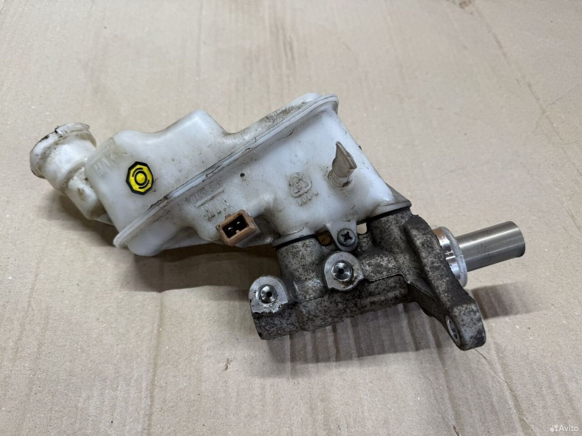 Тормозной цилиндр Hyundai Solaris, 2200 рублей, Семиозерка