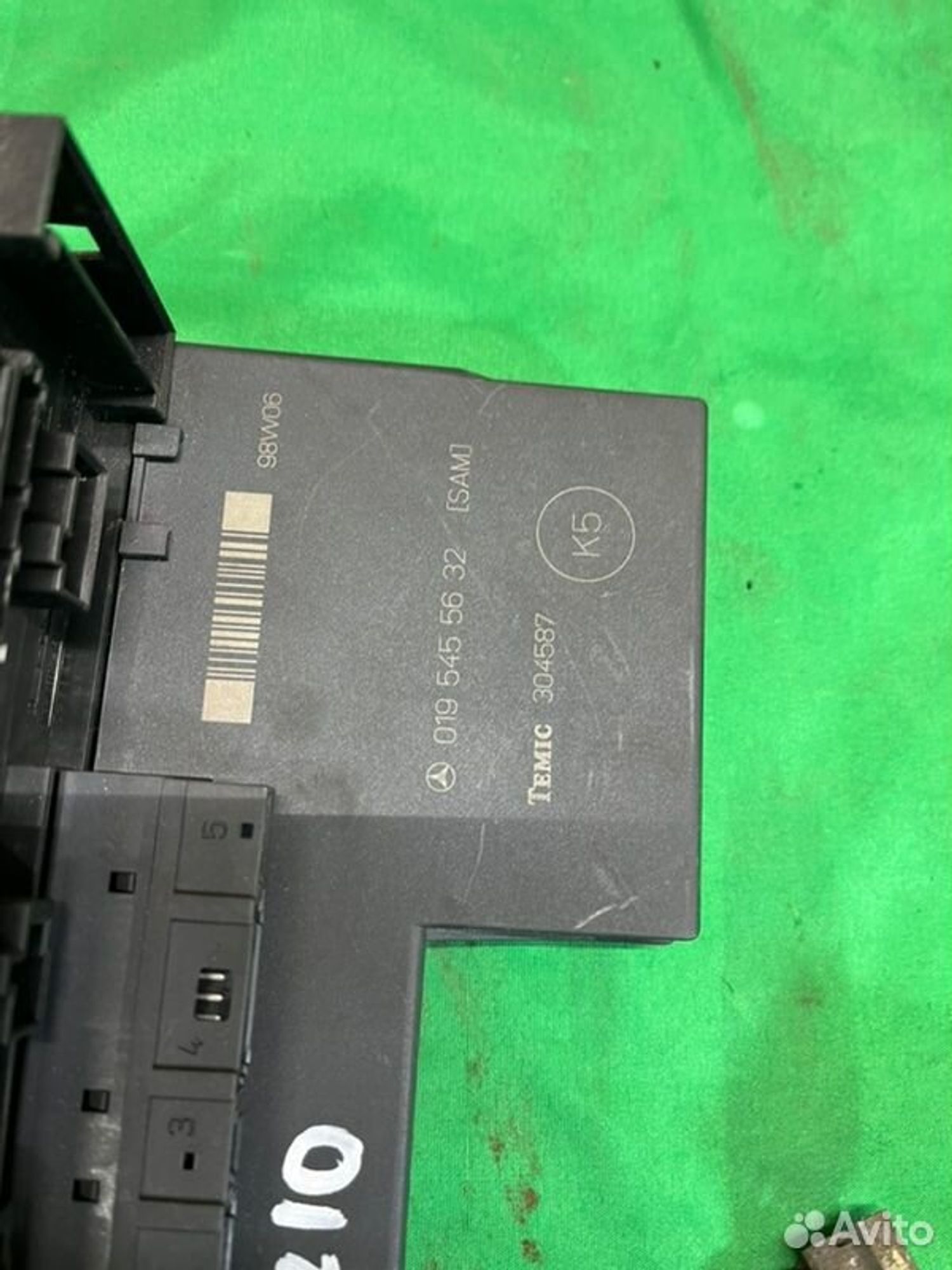 Блок предохранителей Mercedes E240 W210 M112911, 2200 рублей, Семиозерка