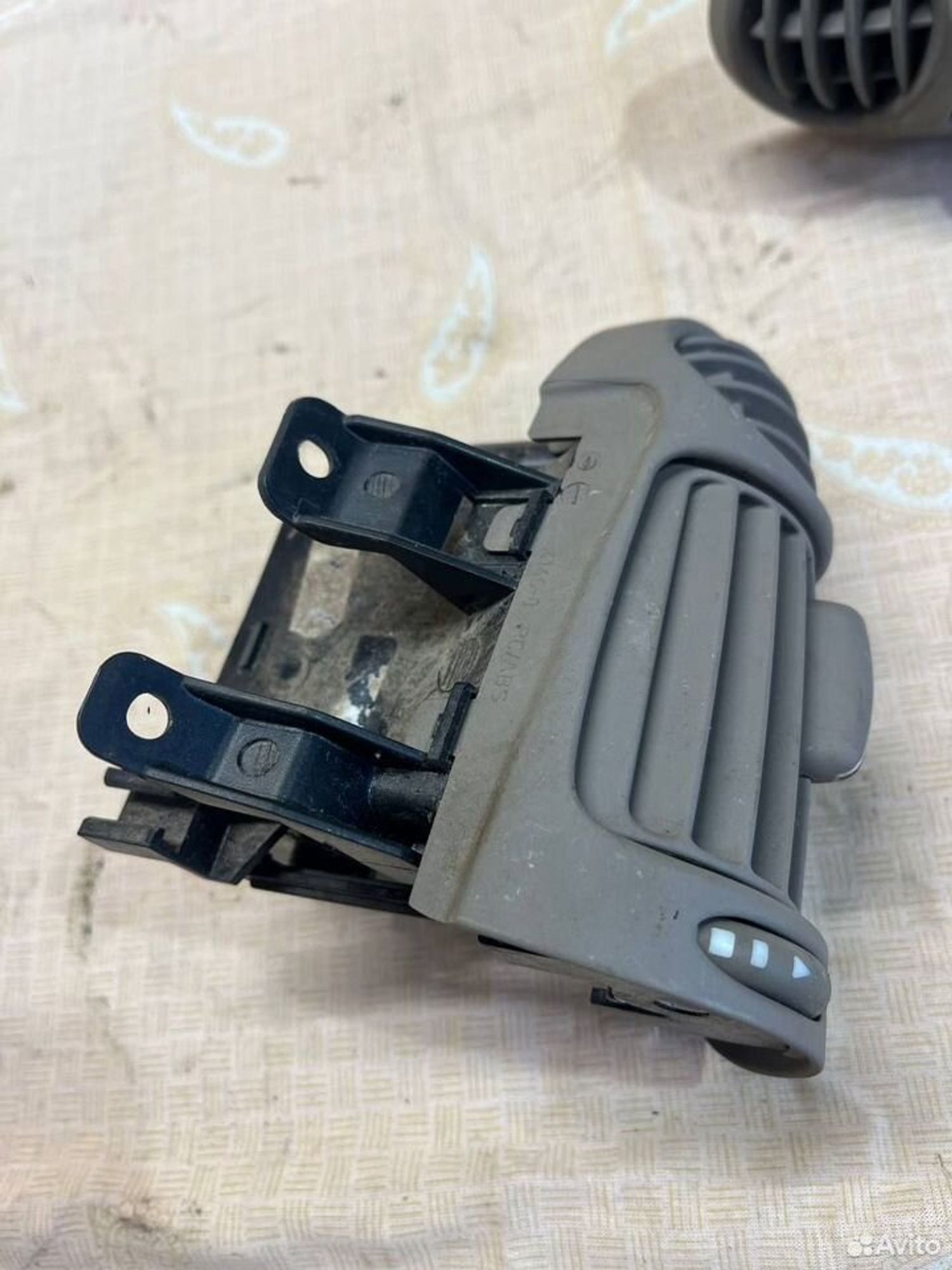 Дефлектор воздуховода Mercedes w203, 2500 рублей, Семиозерка