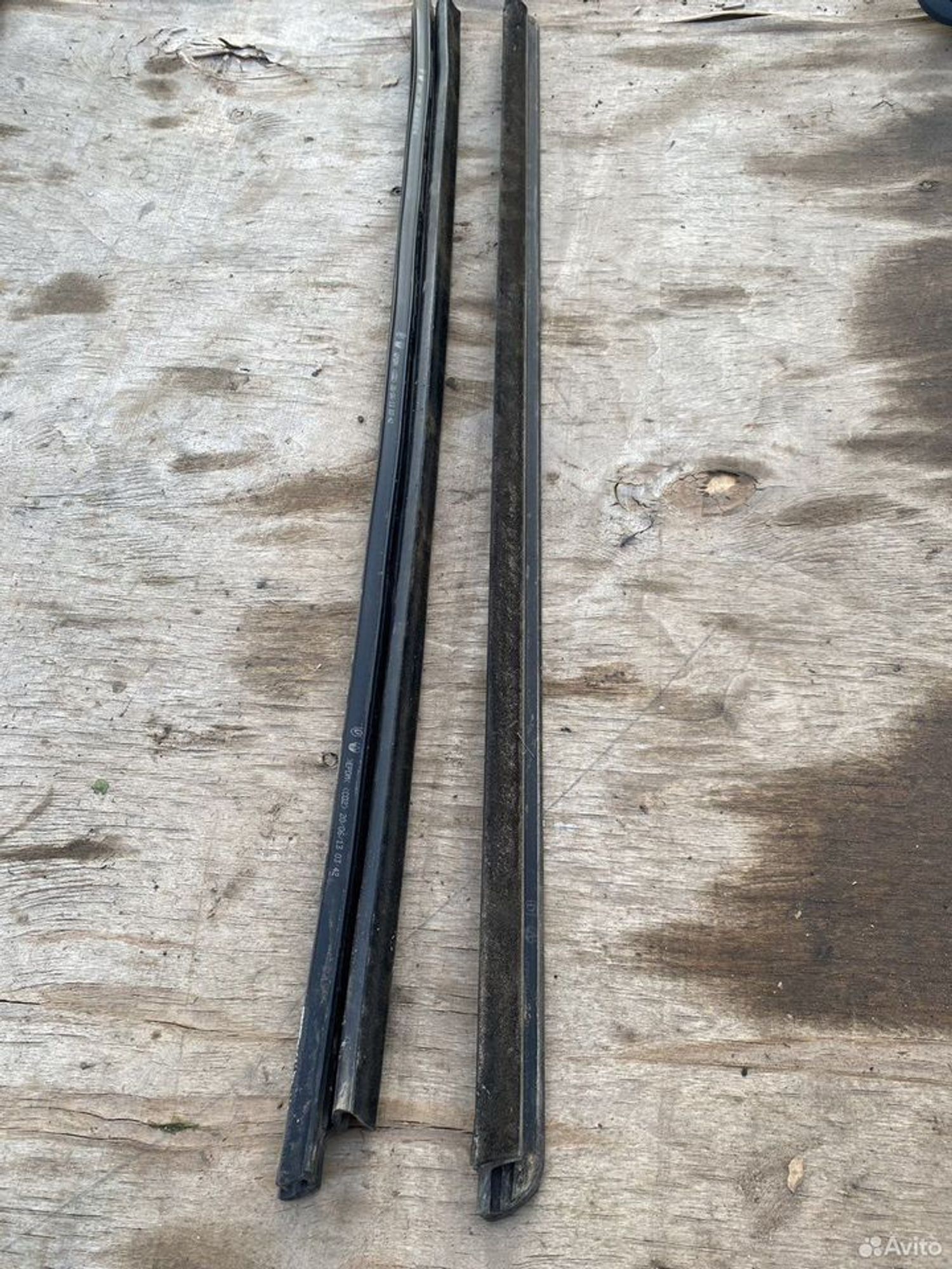 Бархотки задней левой двери Логан Ларгус, 800 рублей, Семиозерка