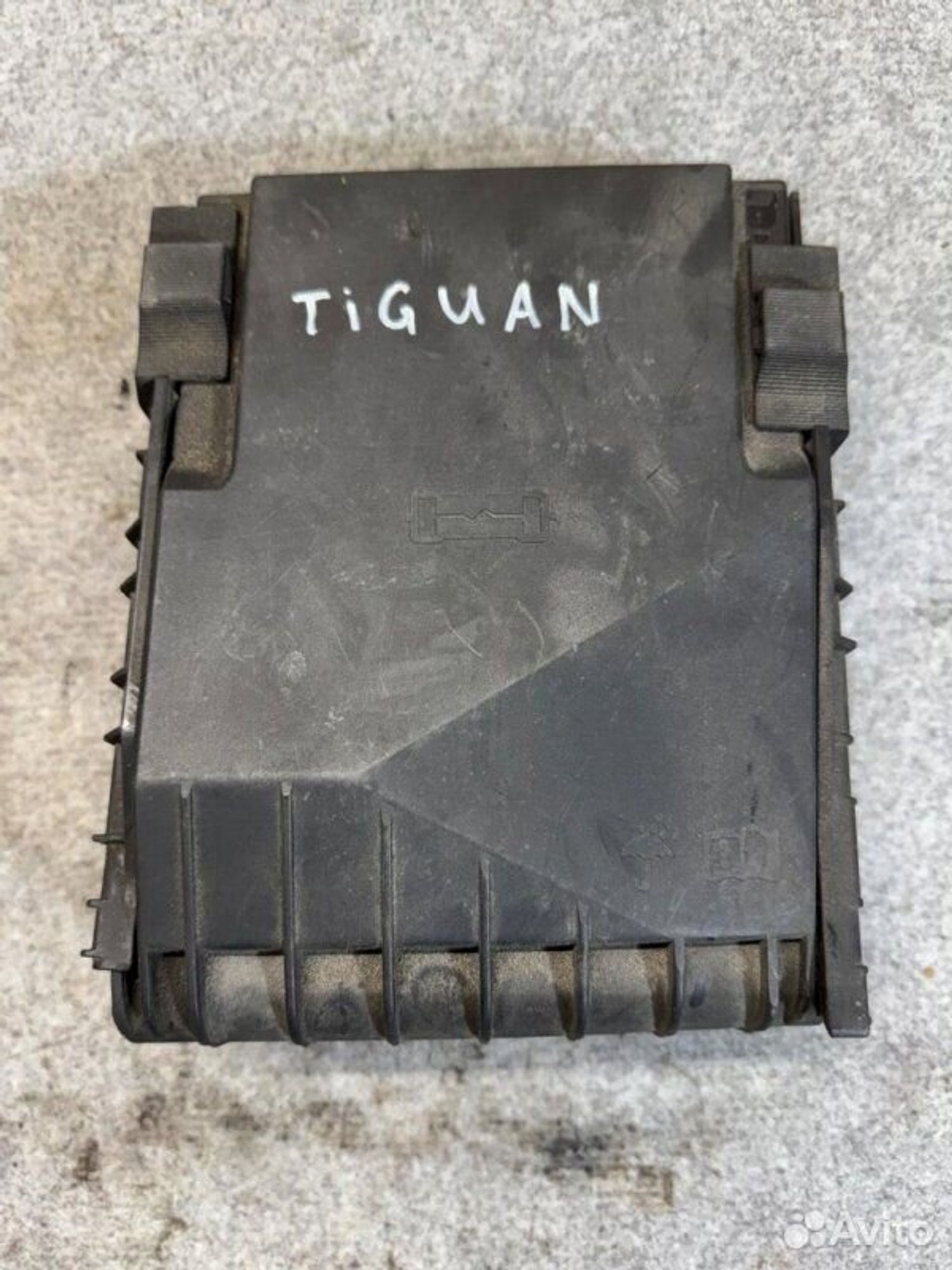 Крышка блока предохранителей Volkswagen Tiguan SUV, 900 рублей, Семиозерка