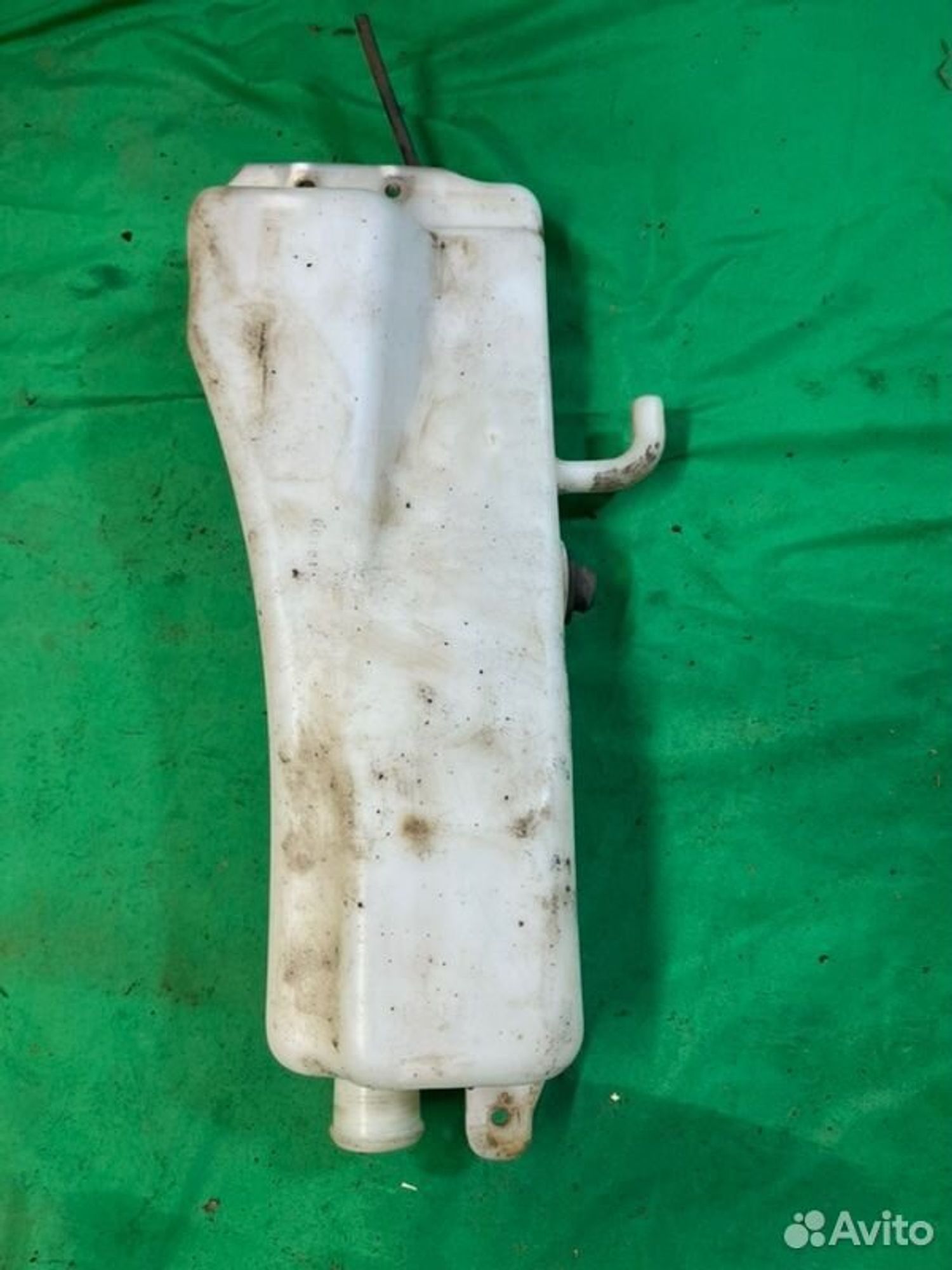 Бачок стеклоомывателя Mitsubishi Pajero 6G72 1993, 1050 рублей, Семиозерка