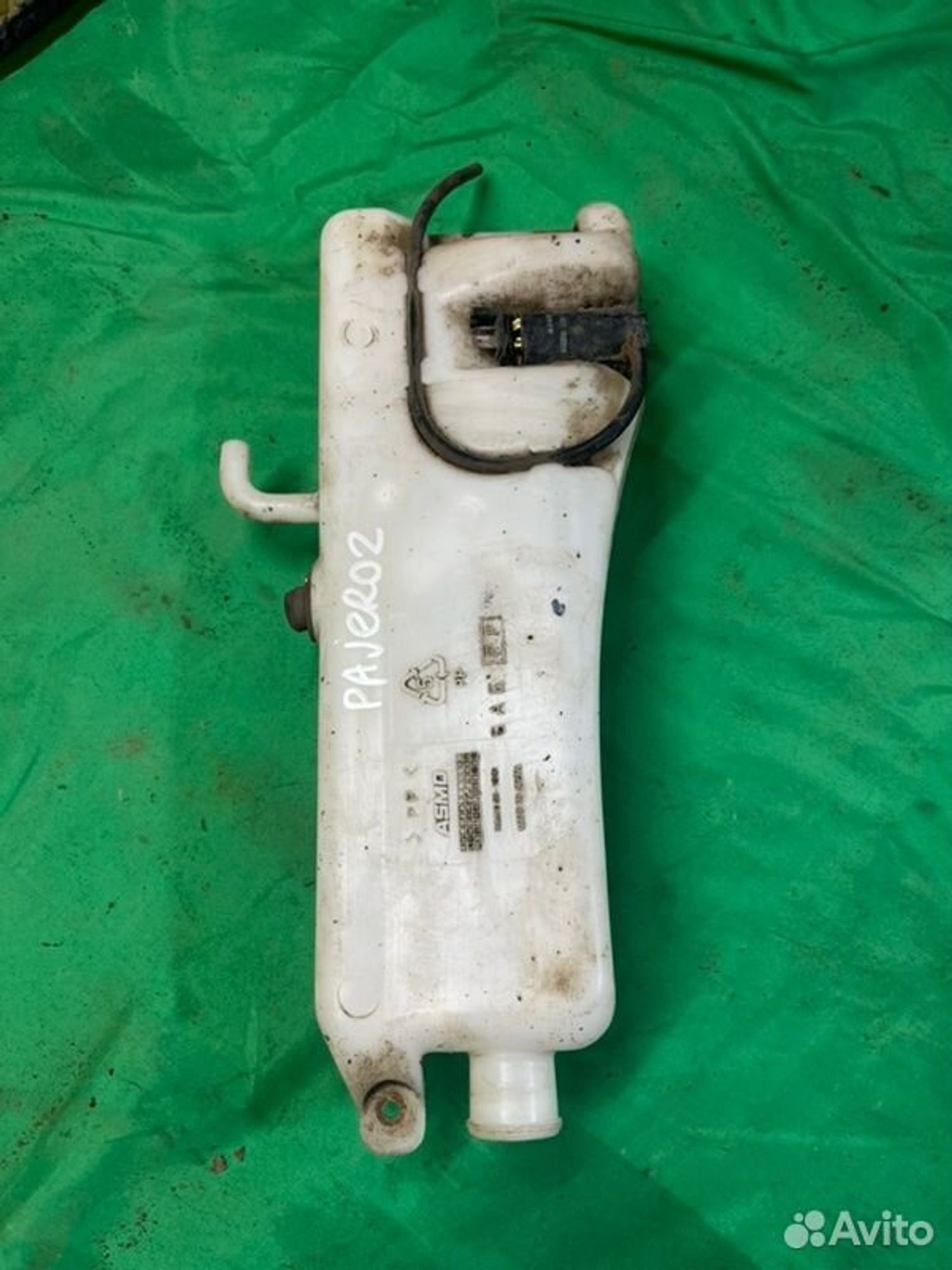 Бачок стеклоомывателя Mitsubishi Pajero 6G72 1993, 1050 рублей, Семиозерка