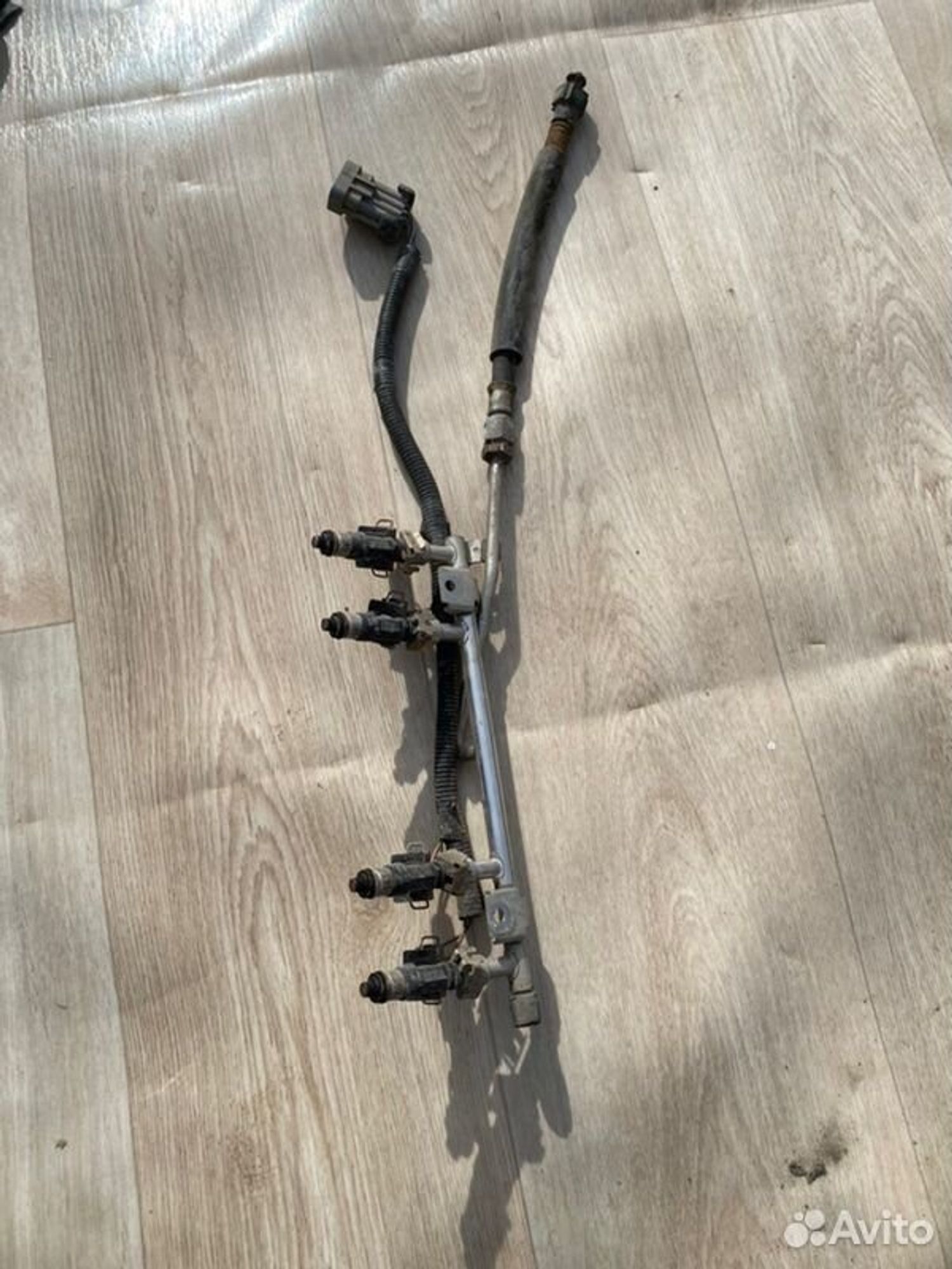 Топливная рейка Лада Калина 2 11193 2013, 1500 рублей, Семиозерка