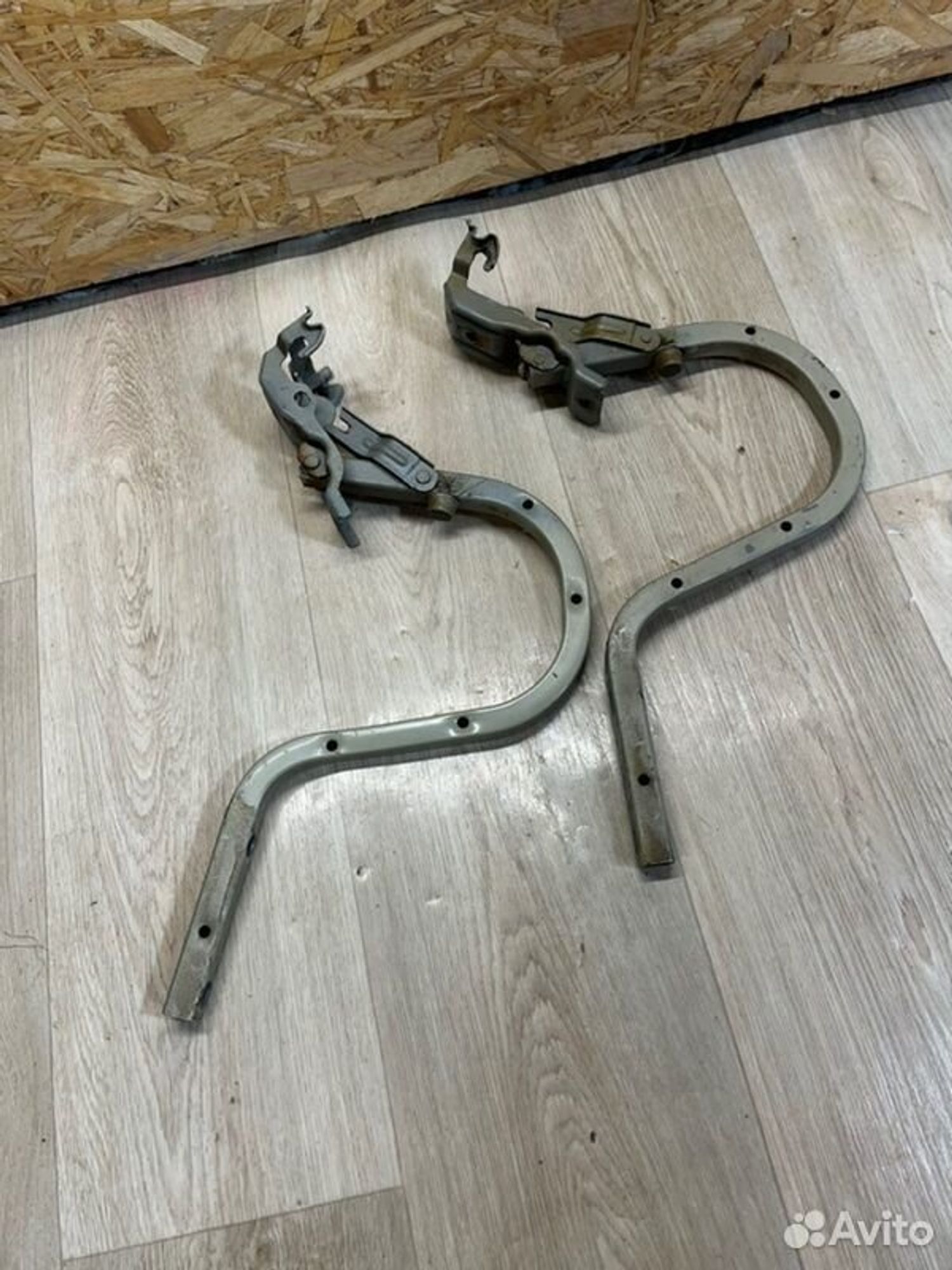 Петля крышки багажника Kia Spectra SD S6D 2007, 1500 рублей, Семиозерка