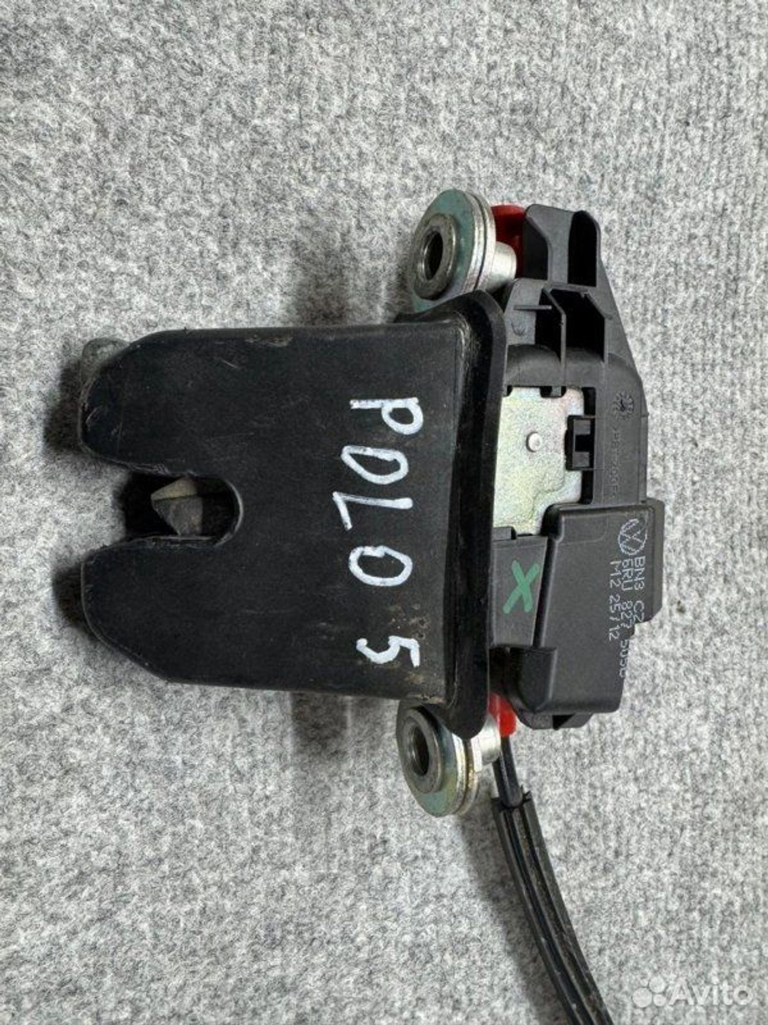 Замок багажника Volkswagen Polo CFN 2012, 3000 рублей, Семиозерка