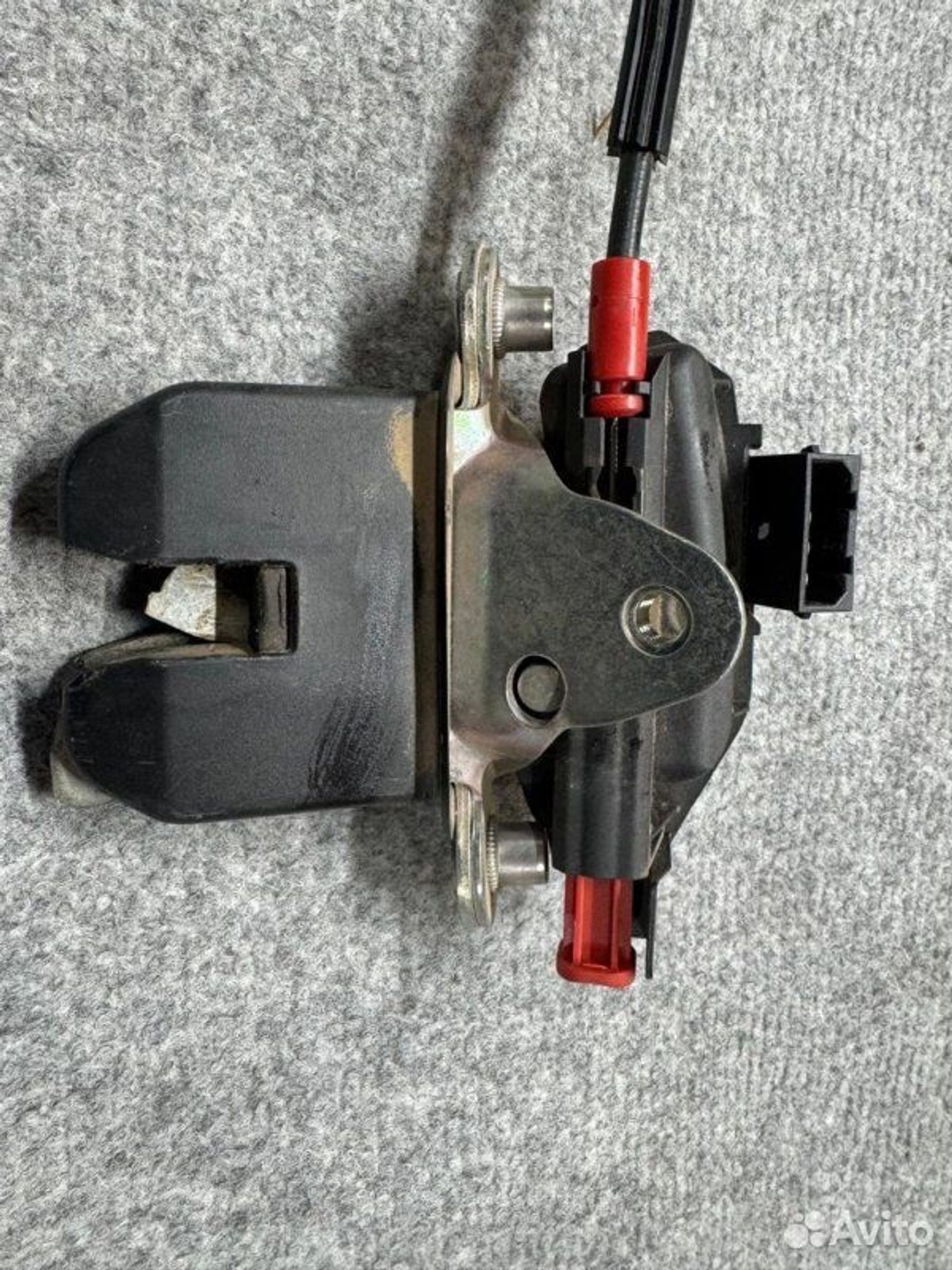 Замок багажника Volkswagen Polo CFN 2012, 3000 рублей, Семиозерка