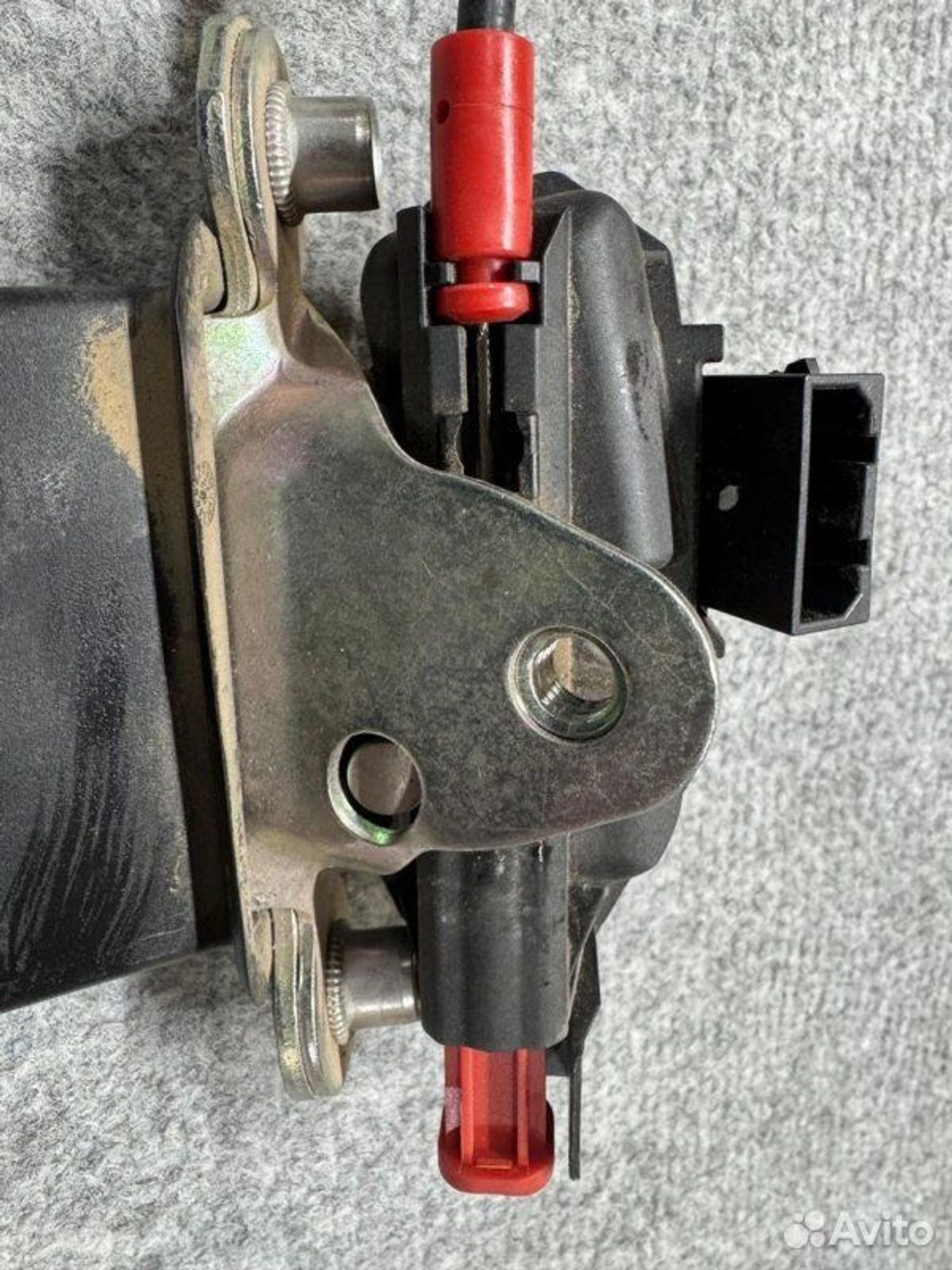 Замок багажника Volkswagen Polo CFN 2012, 3000 рублей, Семиозерка