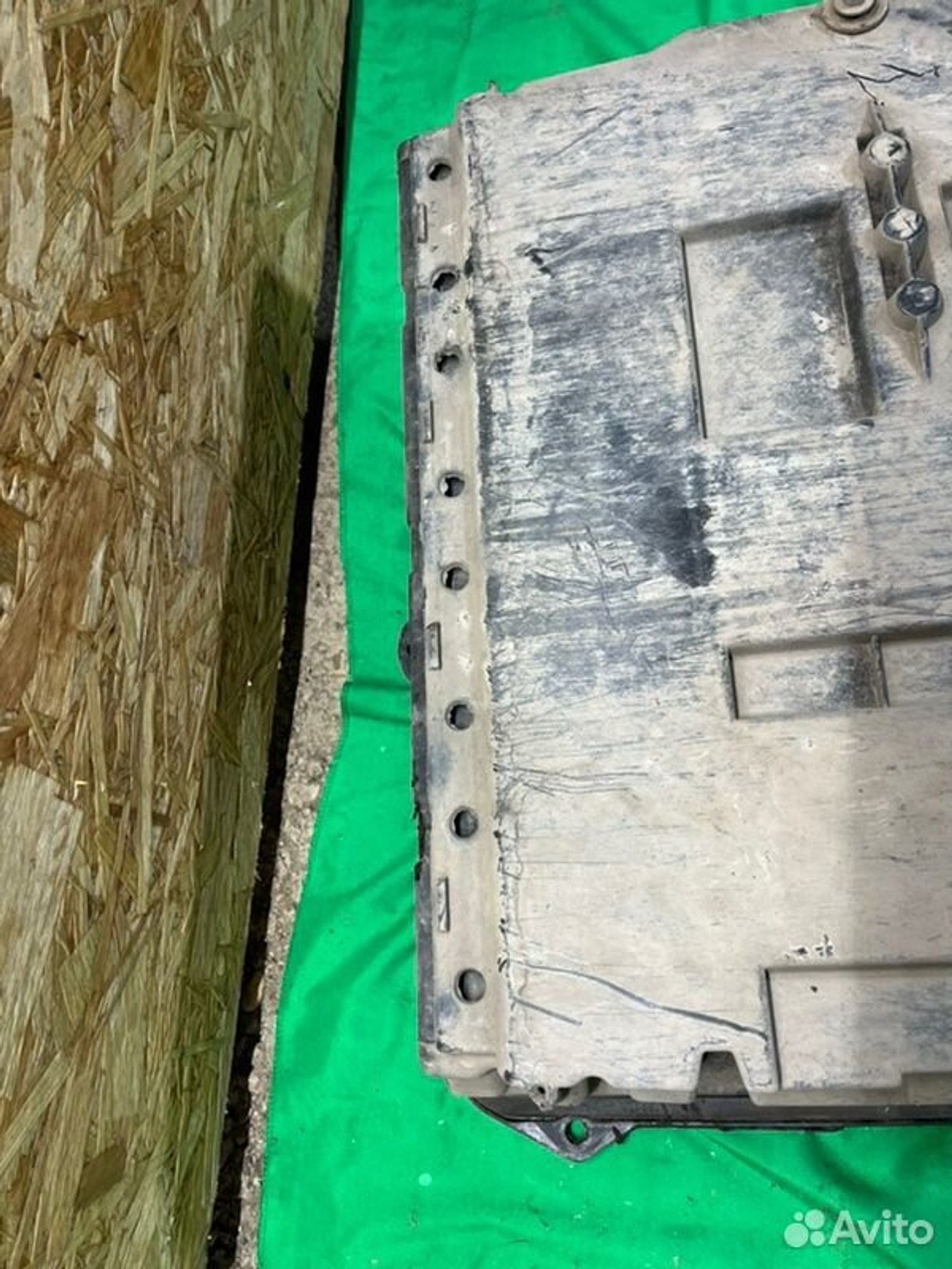 Пластиковая ниша аккумулятора Bmw X5 E53 M54B30, 2000 рублей, Семиозерка