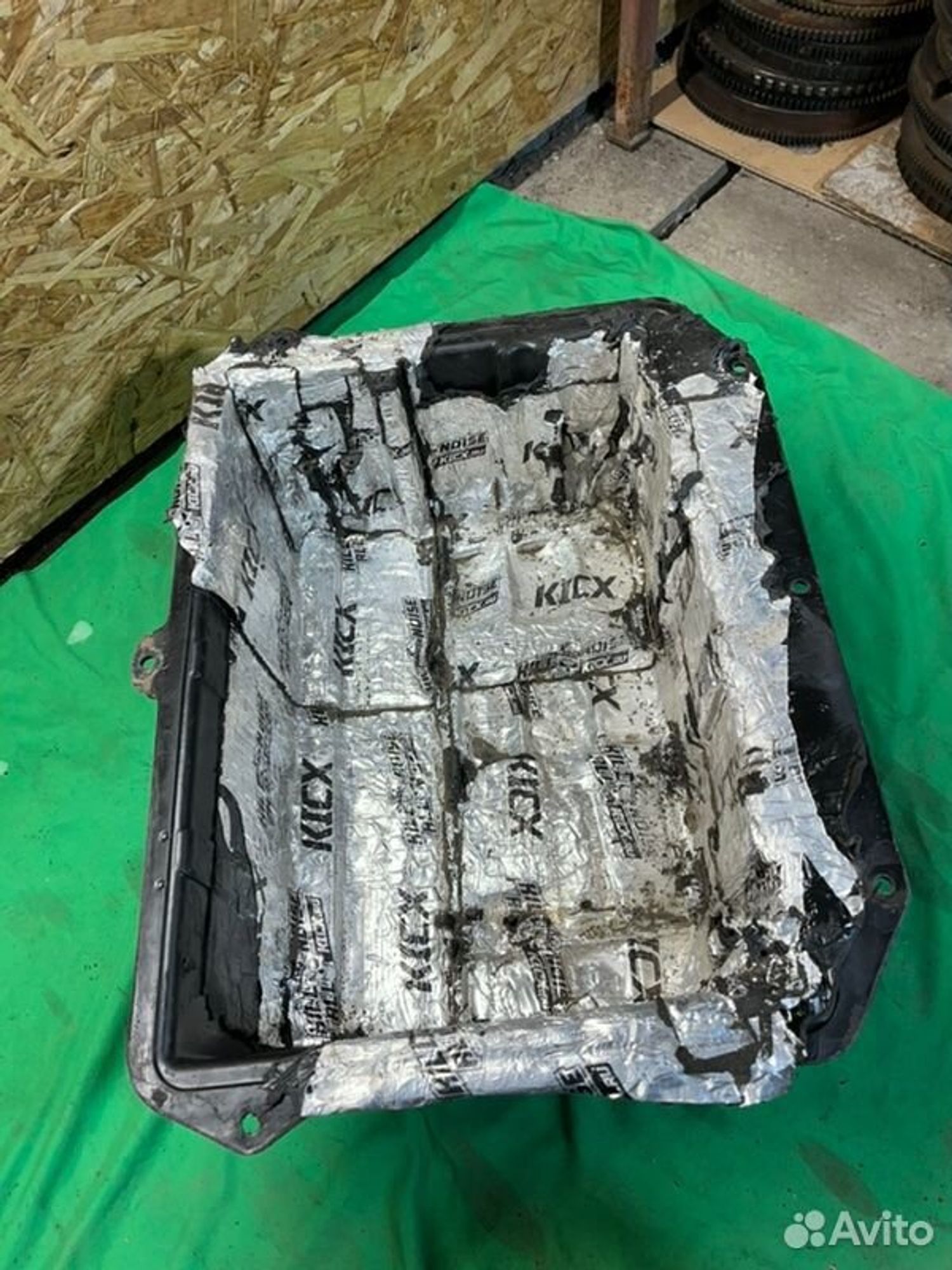 Пластиковая ниша аккумулятора Bmw X5 E53 M54B30, 2000 рублей, Семиозерка