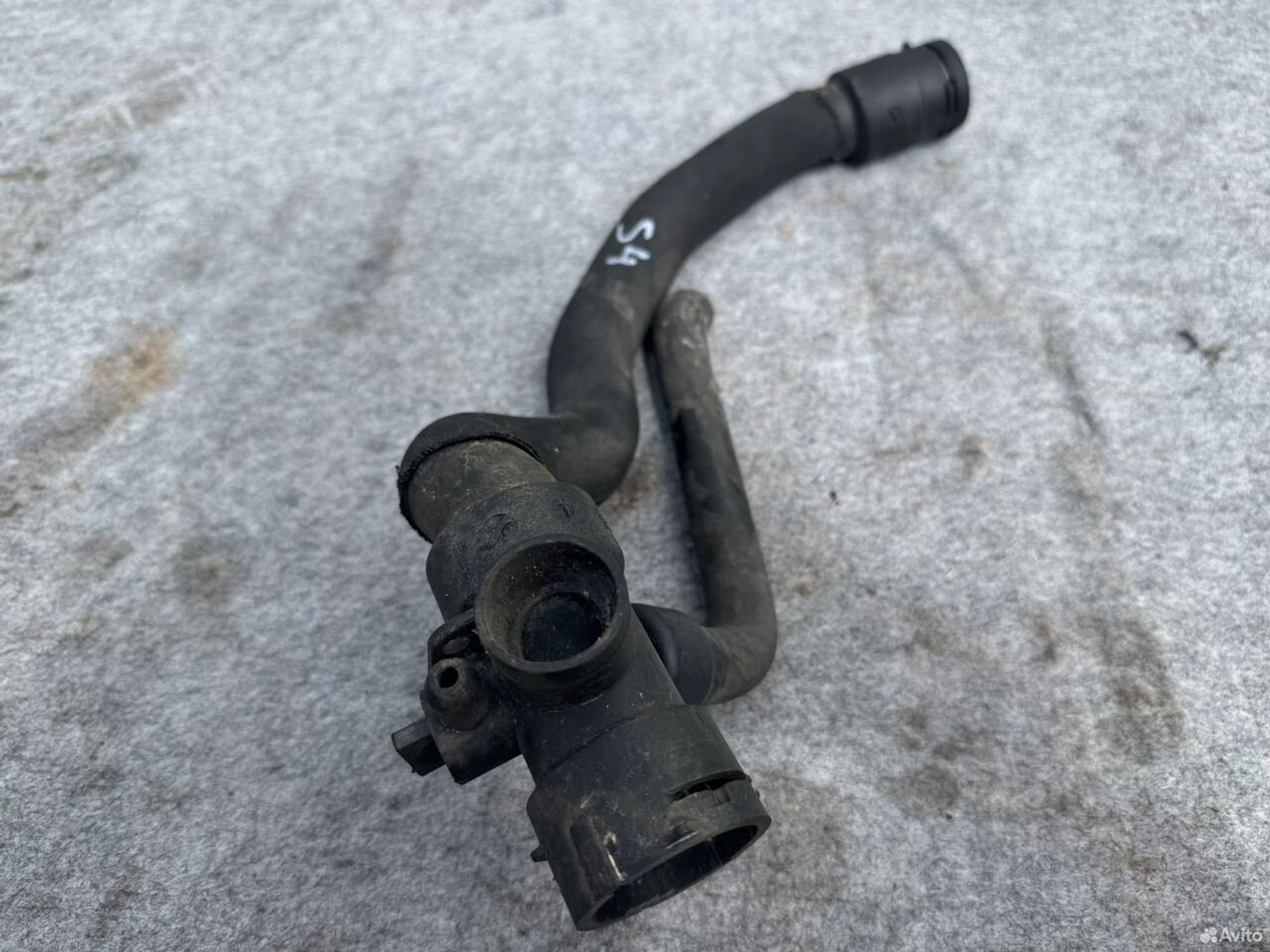 Патрубок охлаждения Audi s4 b6, 1400 рублей, Семиозерка