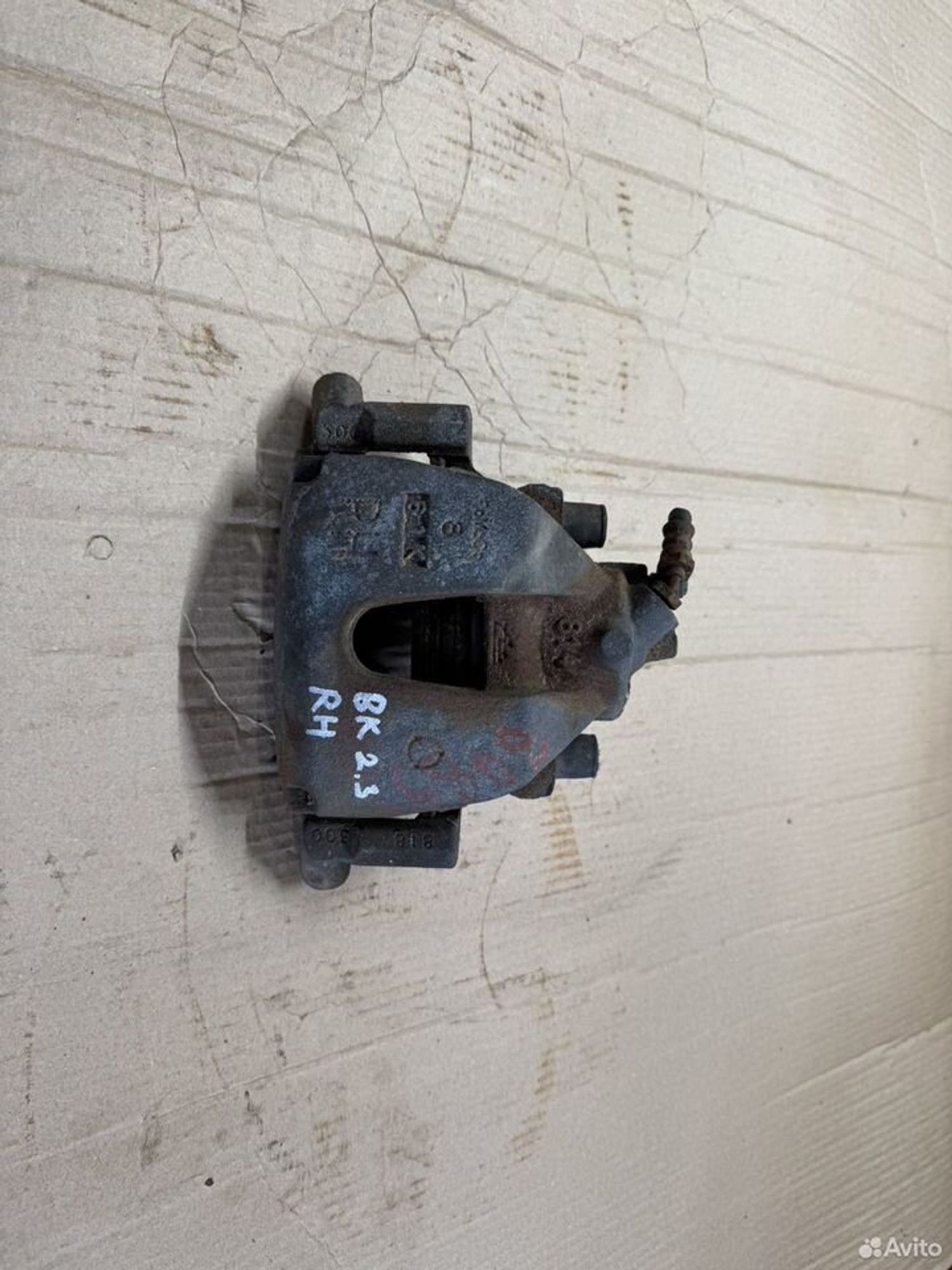 Суппорт тормозной передний левый Mazda 3 bk, 1700 рублей, Семиозерка