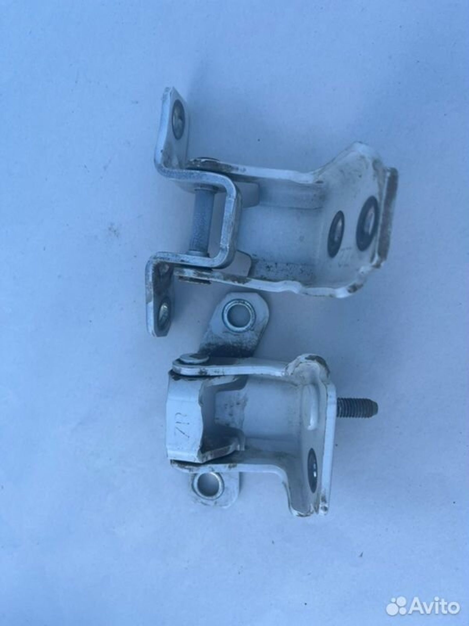 Петля двери задняя правая Mazda 3 BM Z6 2013, 1700 рублей, Семиозерка