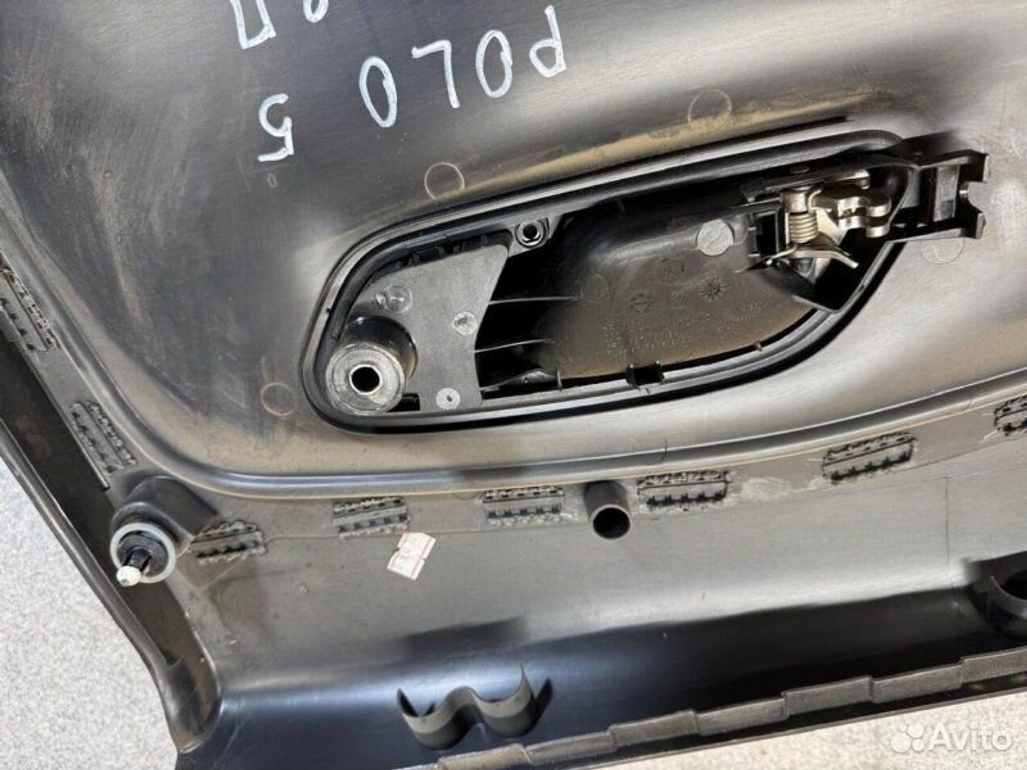 Обшивка боковой двери задняя правая Volkswagen, 1100 рублей, Семиозерка