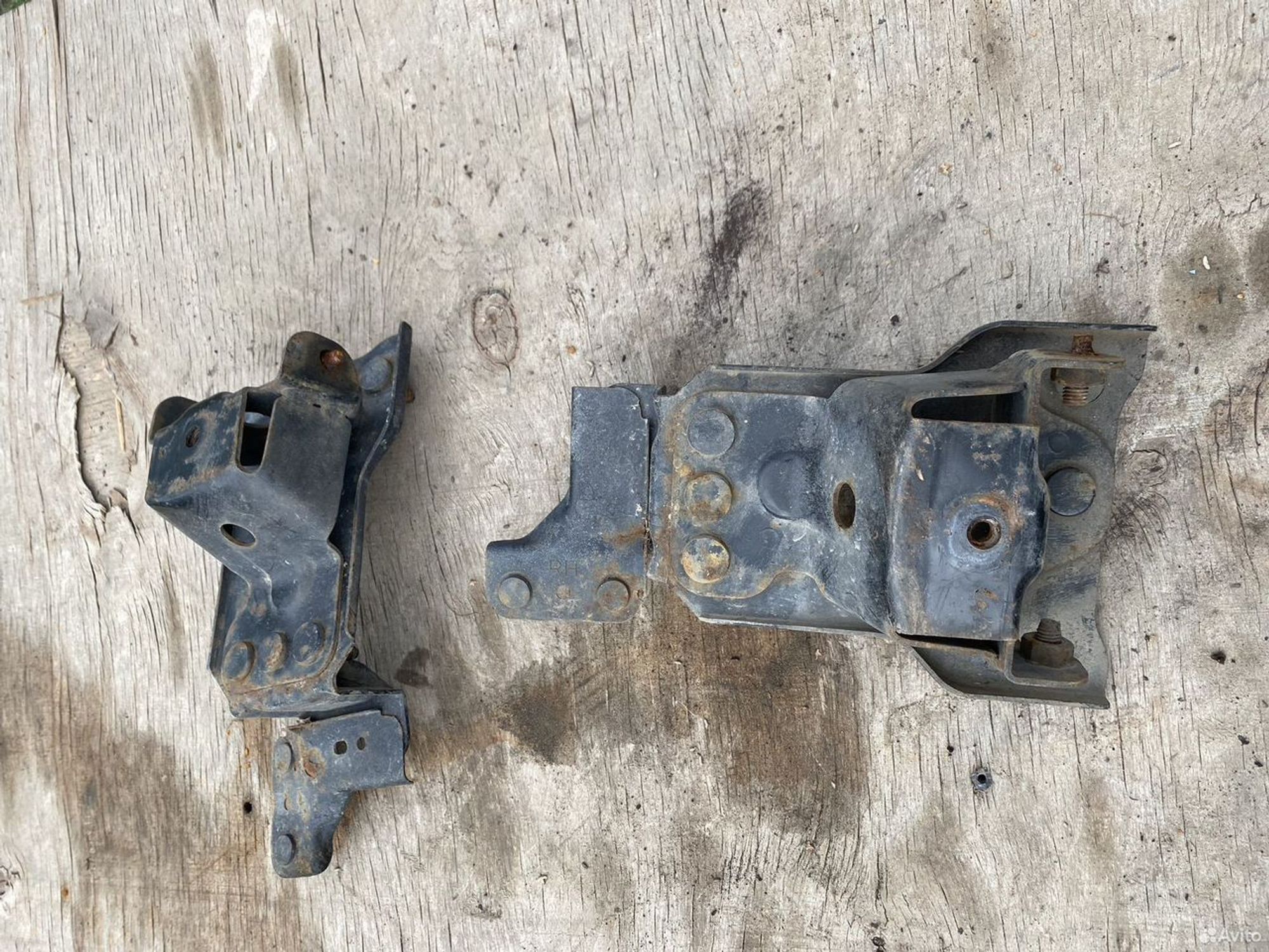 Кронштейн противотуманной фары мазда миления, 800 рублей, Семиозерка