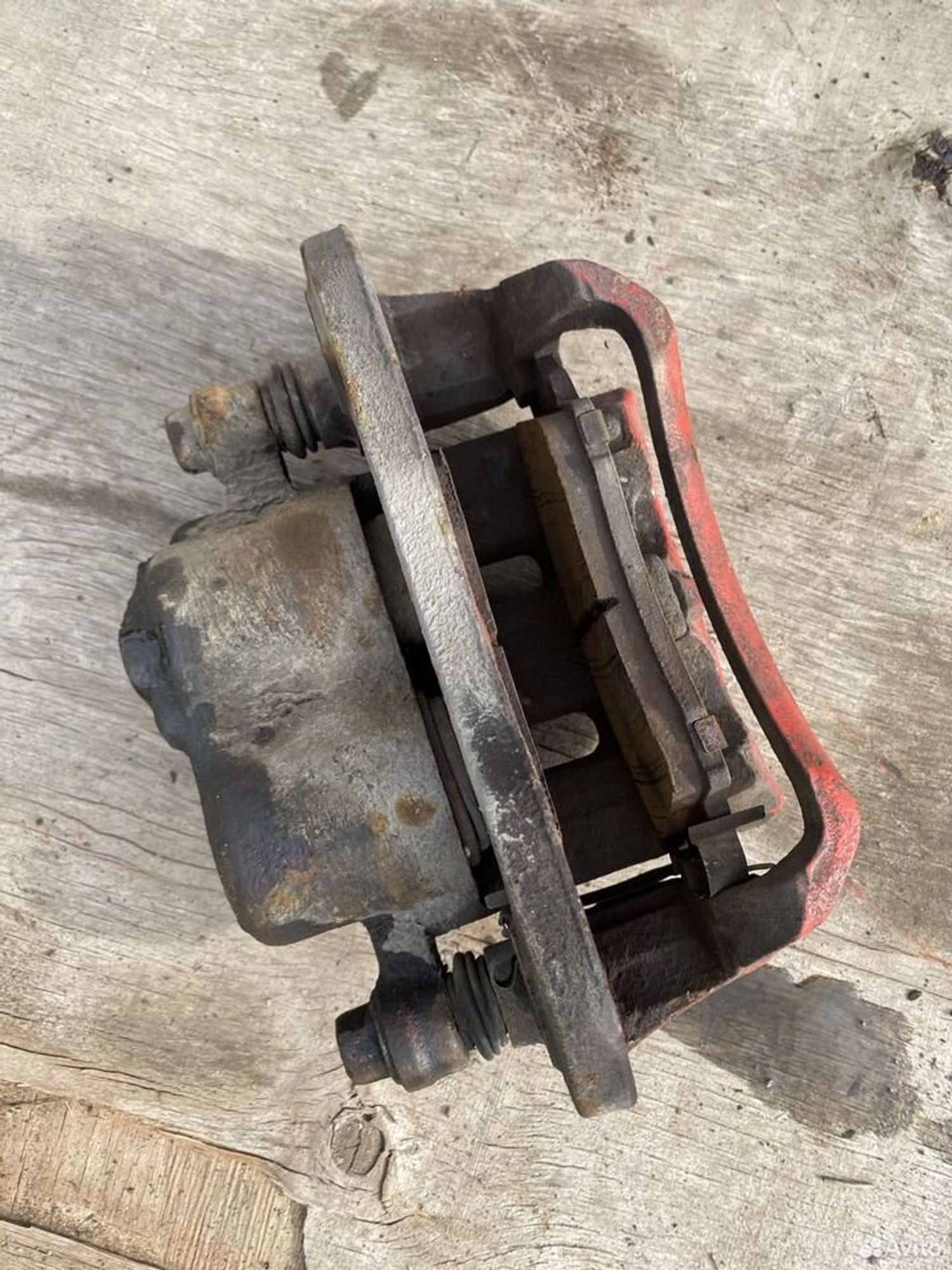 Суппорт тормозной Mazda тормозной, 1300 рублей, Семиозерка