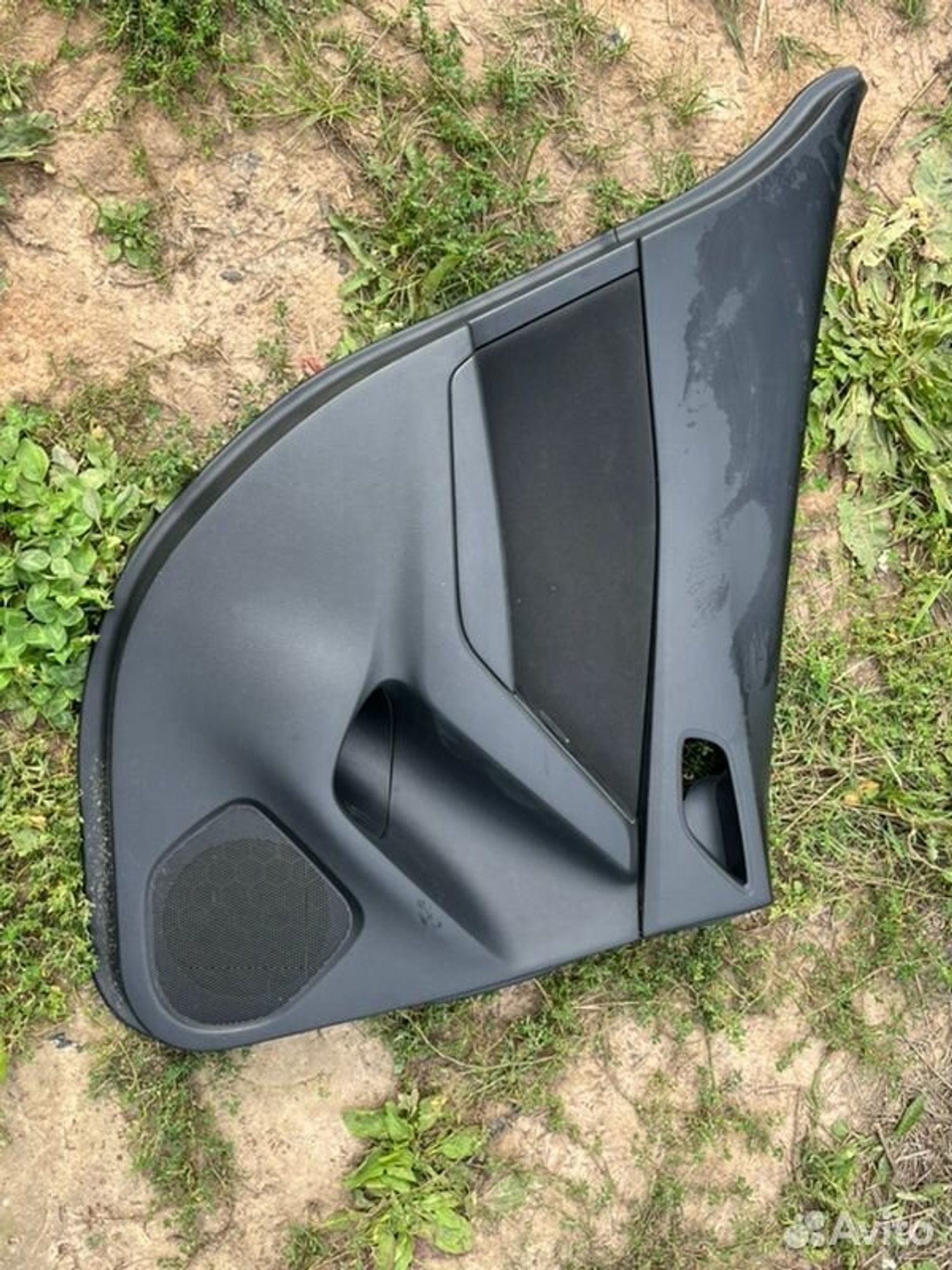 Обшивка боковой двери задняя левая Mazda 3 BM Z6, 2000 рублей, Семиозерка