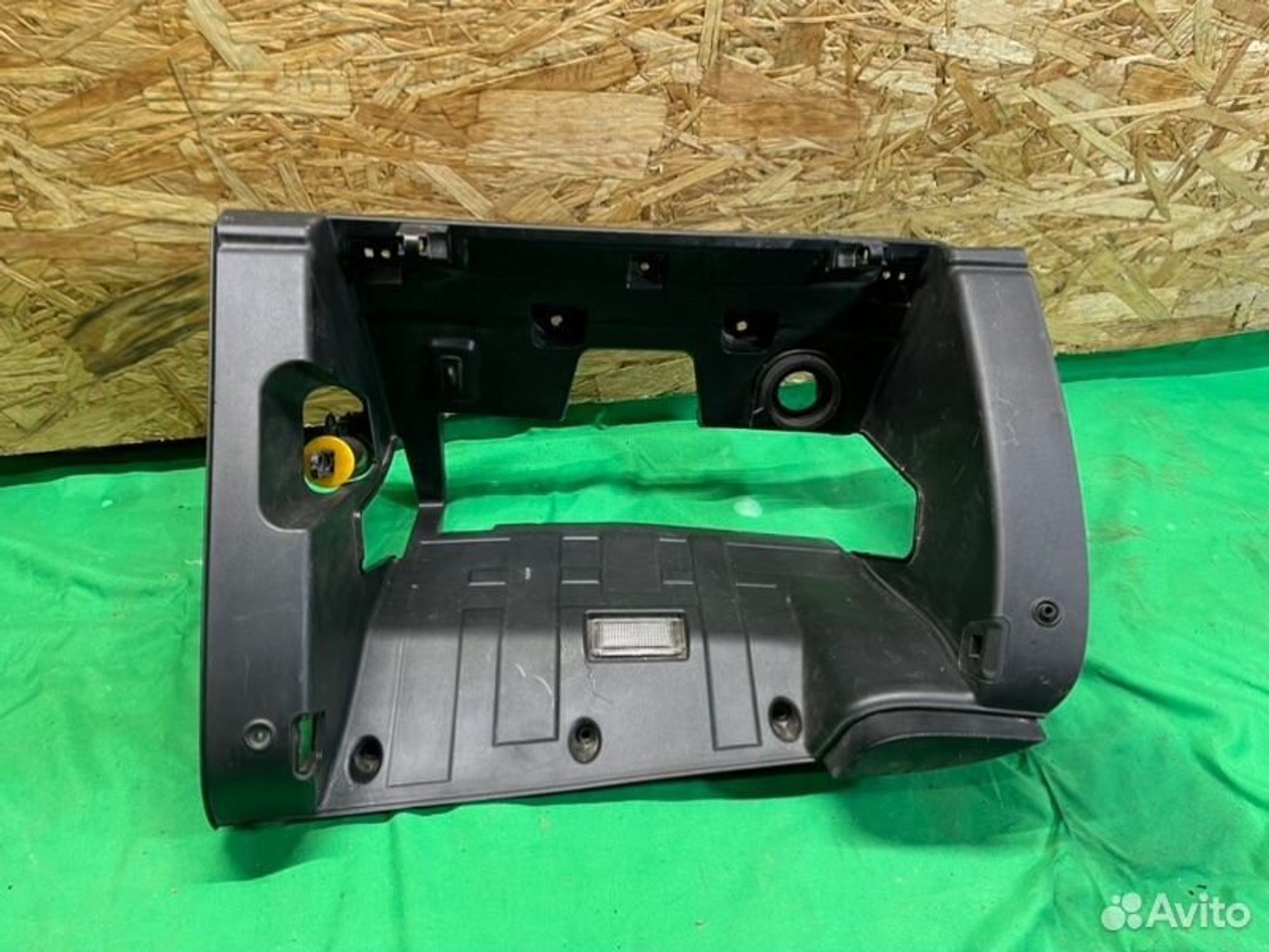 Бардачок Kia Ceed JD G4FG 2013, 1500 рублей, Семиозерка