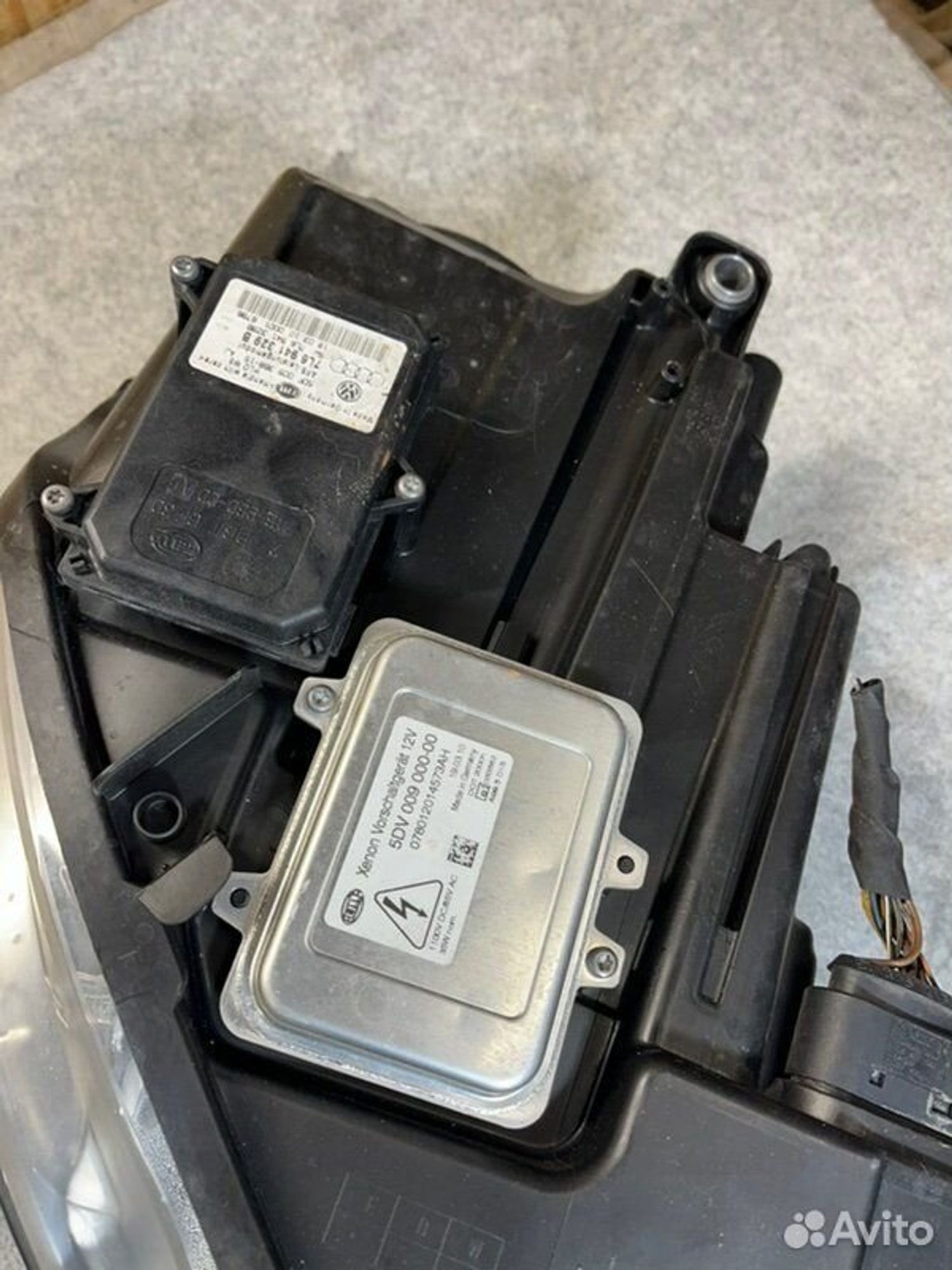 Фара ксеноновая Volkswagen Tiguan SUV NF CAW 2011, 22000 рублей, Семиозерка