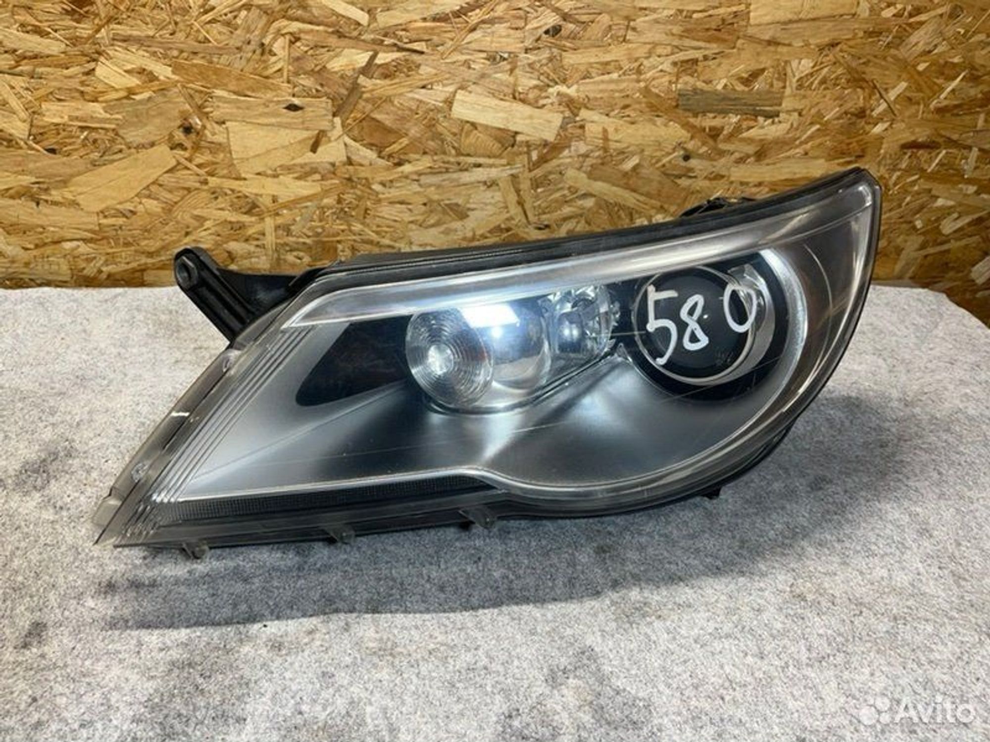 Фара ксеноновая Volkswagen Tiguan SUV NF CAW 2011, 22000 рублей, Семиозерка