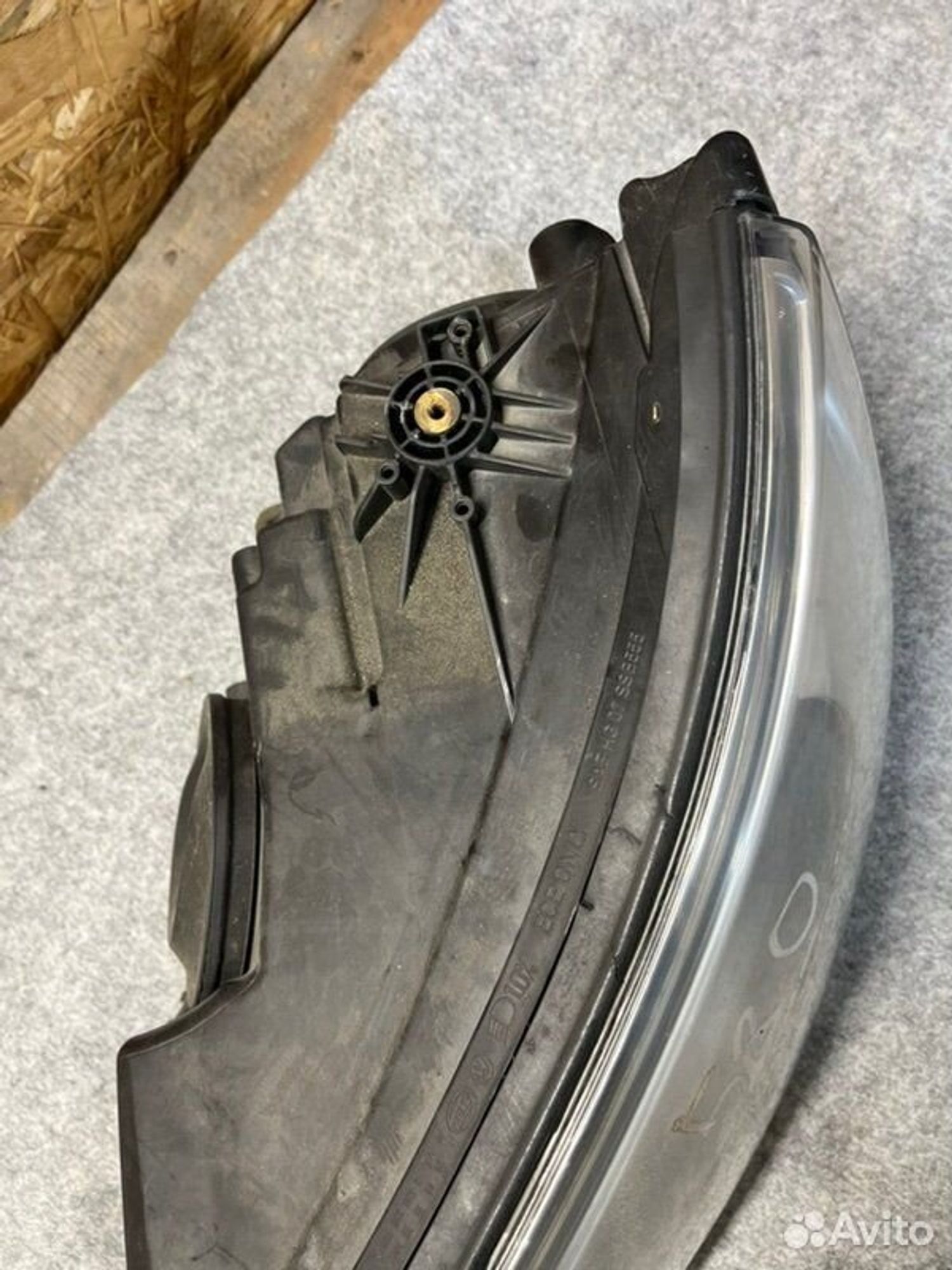 Фара ксеноновая Volkswagen Tiguan SUV NF CAW 2011, 22000 рублей, Семиозерка