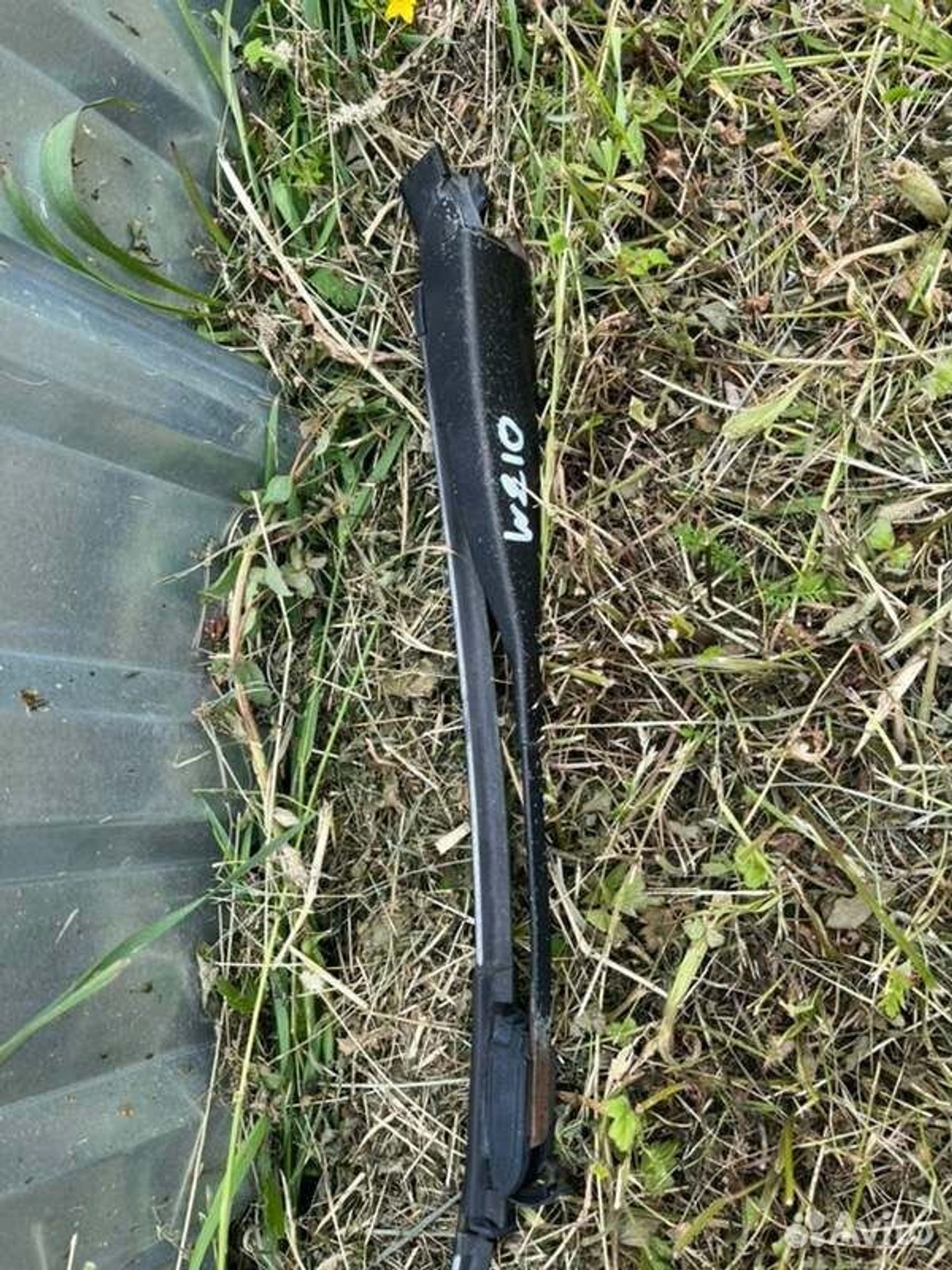 Поводок дворника Mercedes E240 W210 M112911 1998, 2000 рублей, Семиозерка