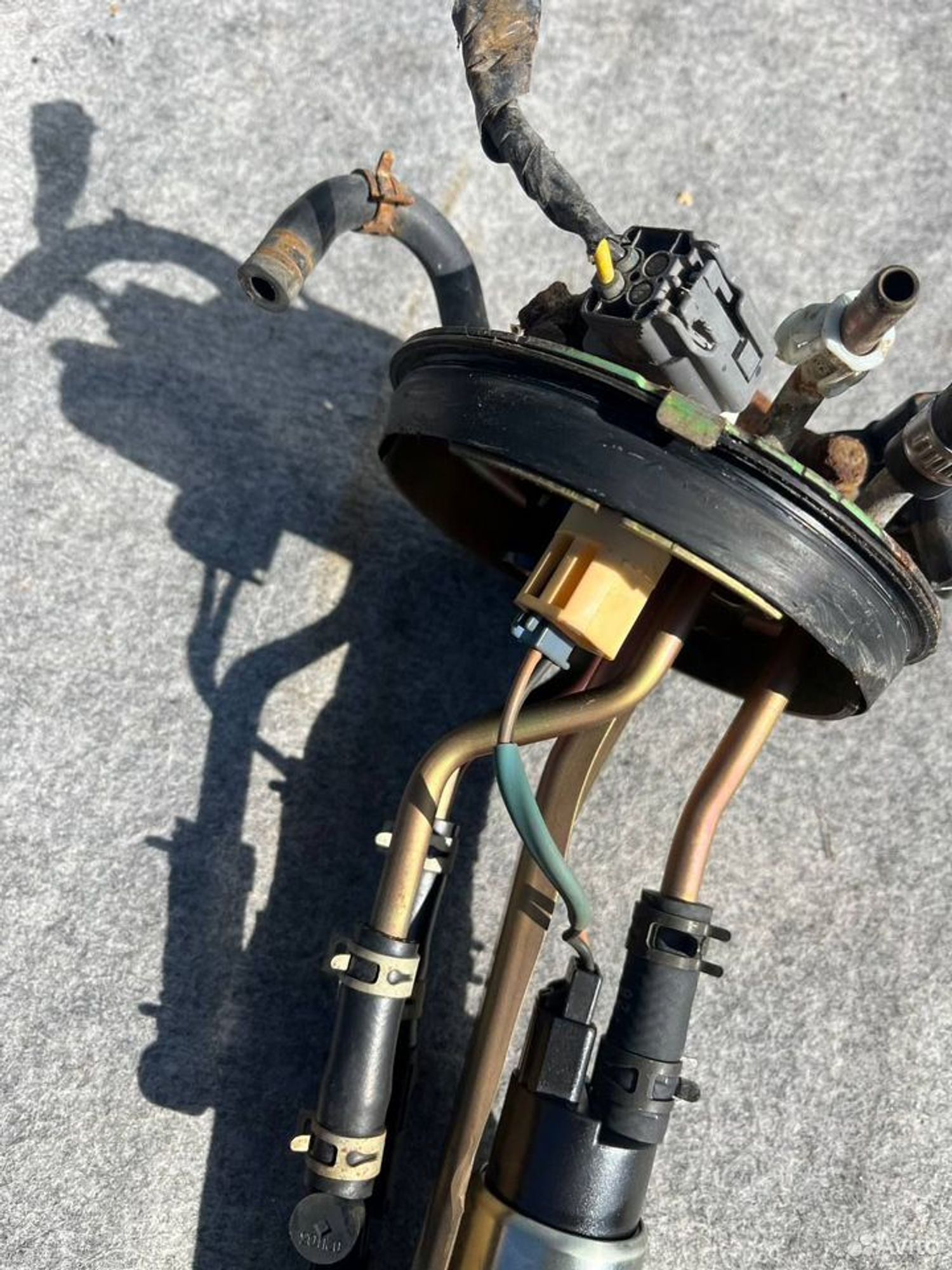 Насос топливный Mazda Milenia, 2000 рублей, Семиозерка