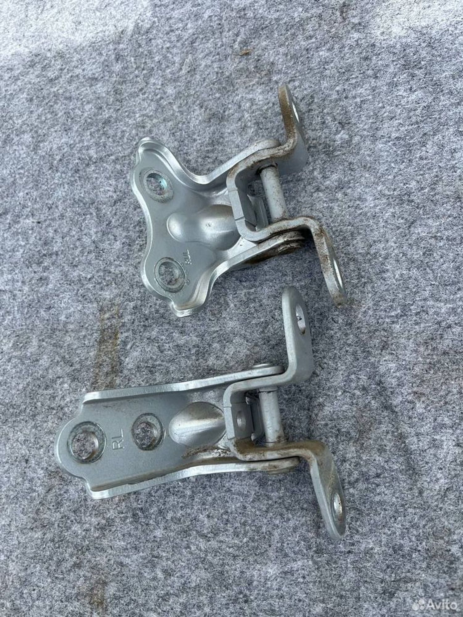 Петли двери задние левые Hyundai Solaris 1, 1200 рублей, Семиозерка