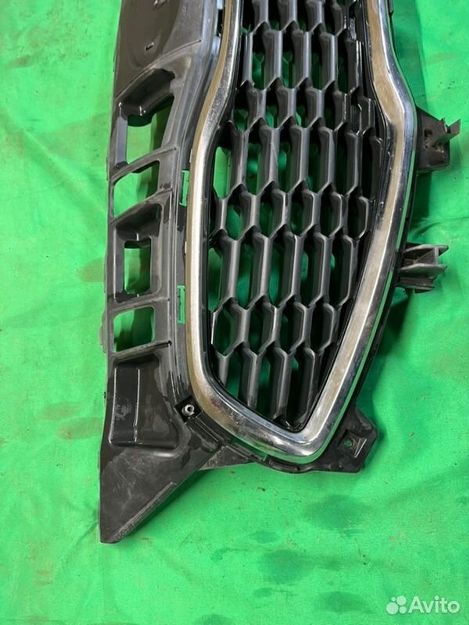 Решетка радиатора Kia Ceed JD G4FG 2013, 6000 рублей, Семиозерка