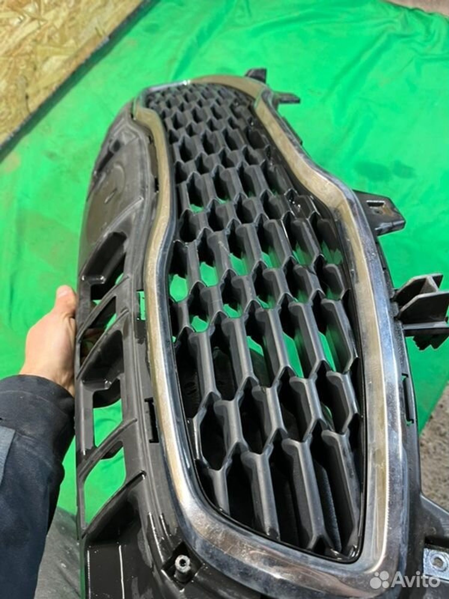 Решетка радиатора Kia Ceed JD G4FG 2013, 6000 рублей, Семиозерка