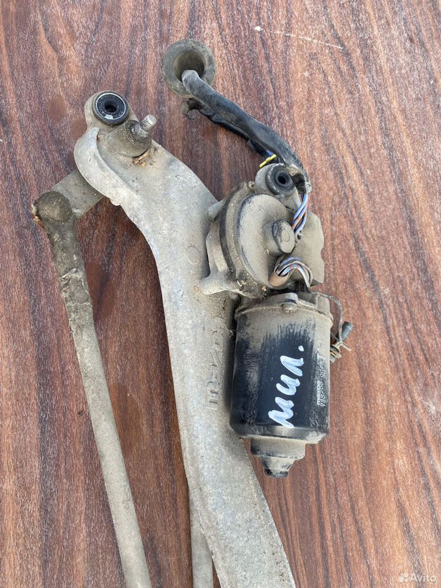 Трапеция дворников с моторчиком в сборе mazda, 2000 рублей, Семиозерка