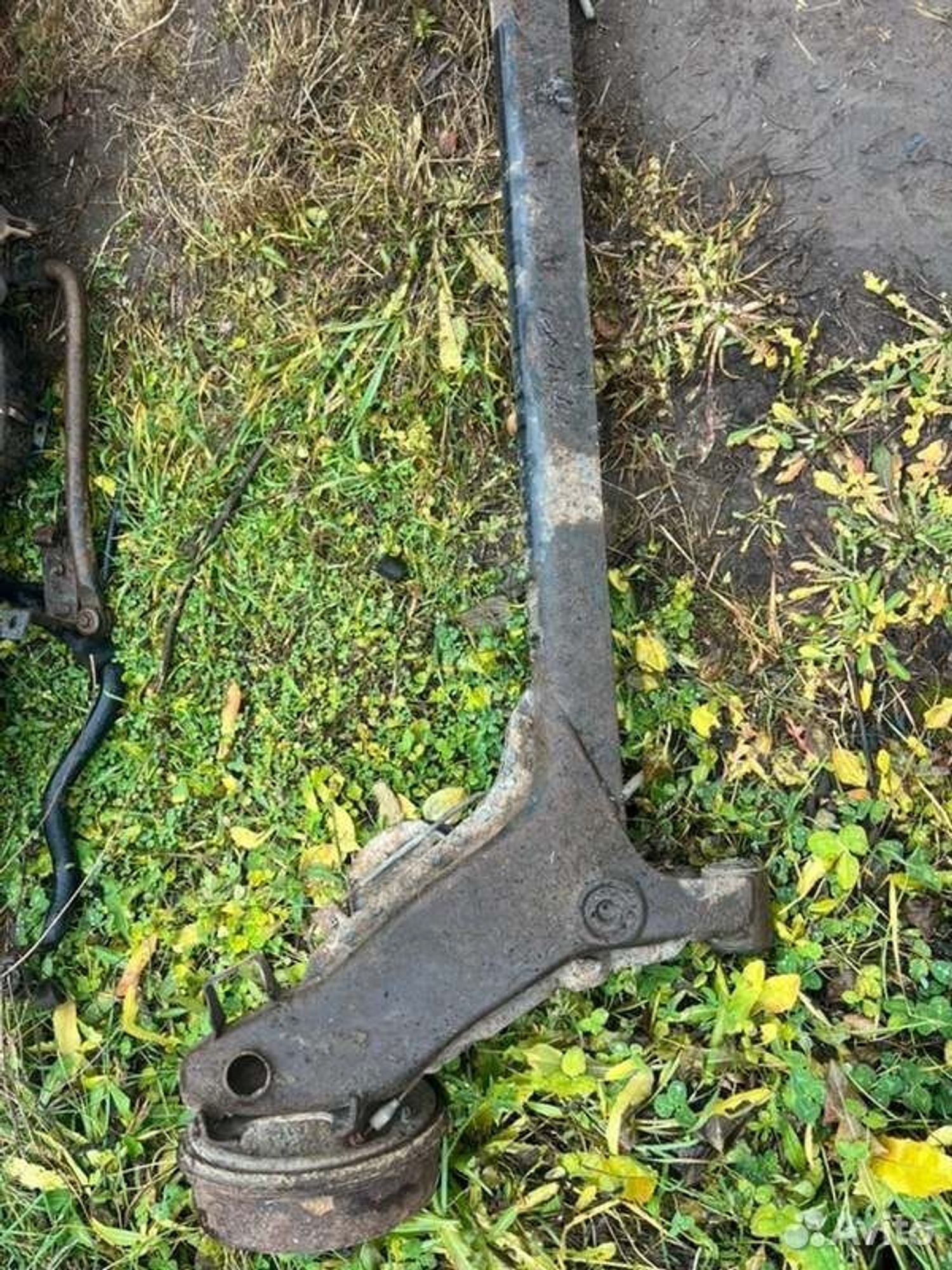 Балка подвески Daewoo Nexia N150 F16D3 2011, 2500 рублей, Семиозерка