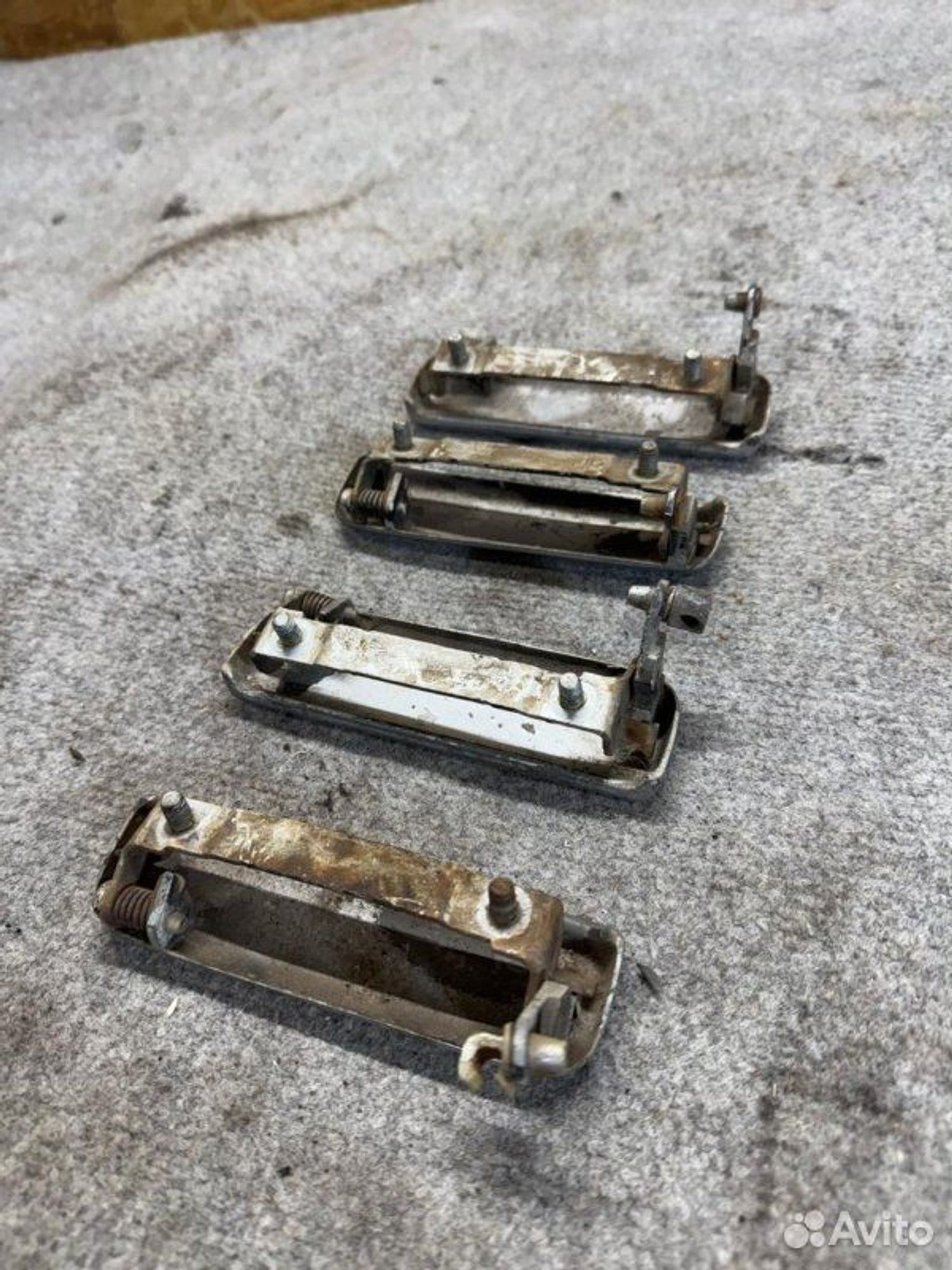 Ручка двери внешняя Isuzu Trooper 4 1991, 1500 рублей, Семиозерка