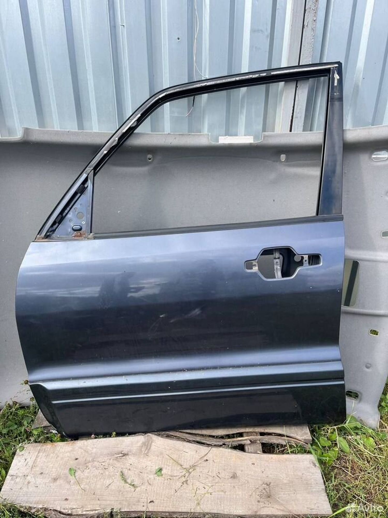 Дверь передняя левая Mitsubishi Pajero 3, 10000 рублей, Семиозерка