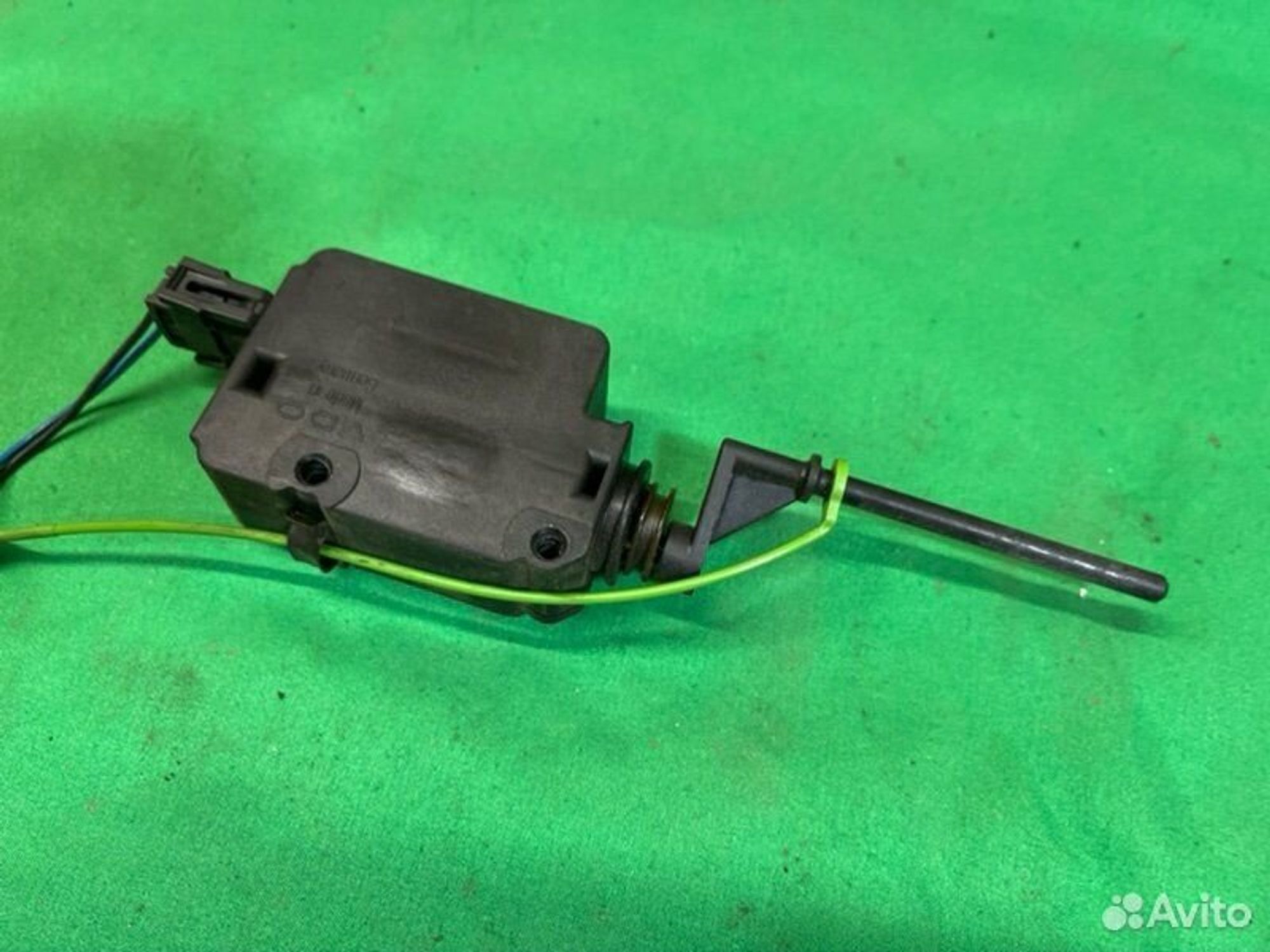 Активатор замка багажника Bmw X5 E53 M54B30 2002, 1000 рублей, Семиозерка