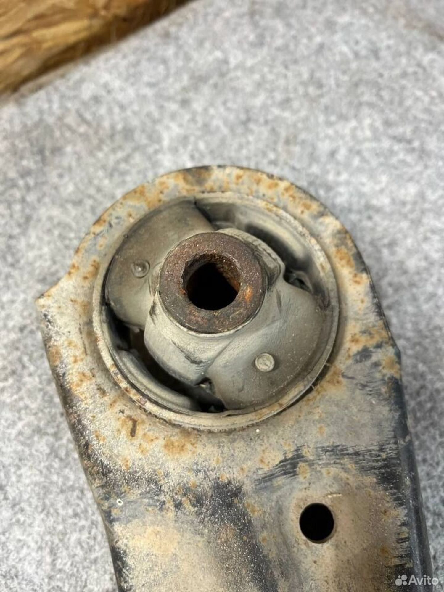 Рычаг подвески передний Chevrolet Cobalt B15D2, 2300 рублей, Семиозерка