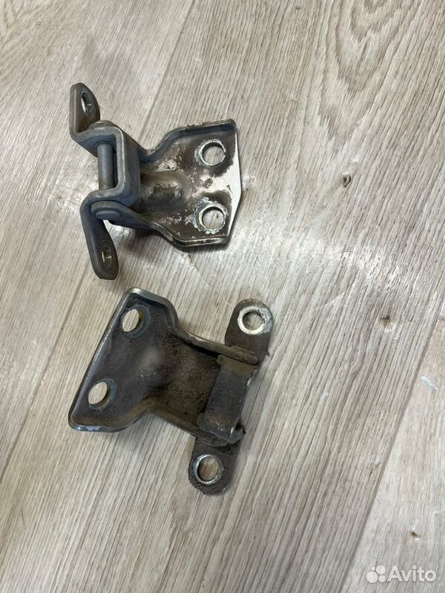 Петля двери задняя левая Kia Spectra SD S6D 2007, 1000 рублей, Семиозерка